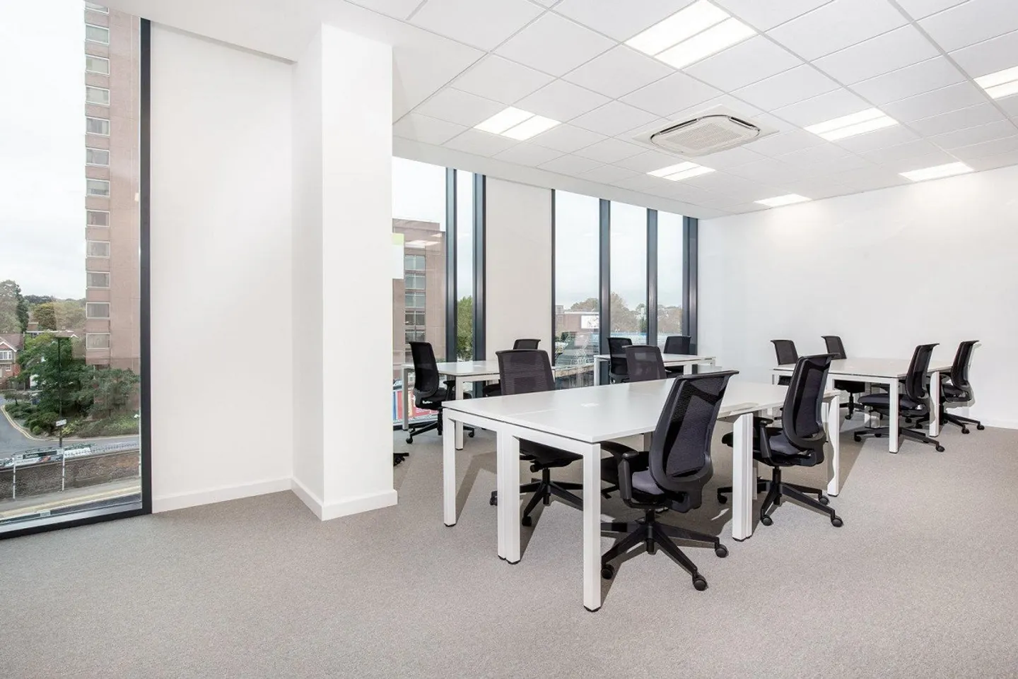 Geräumiges Büro für 50 in Basel - Foto 2 von 10