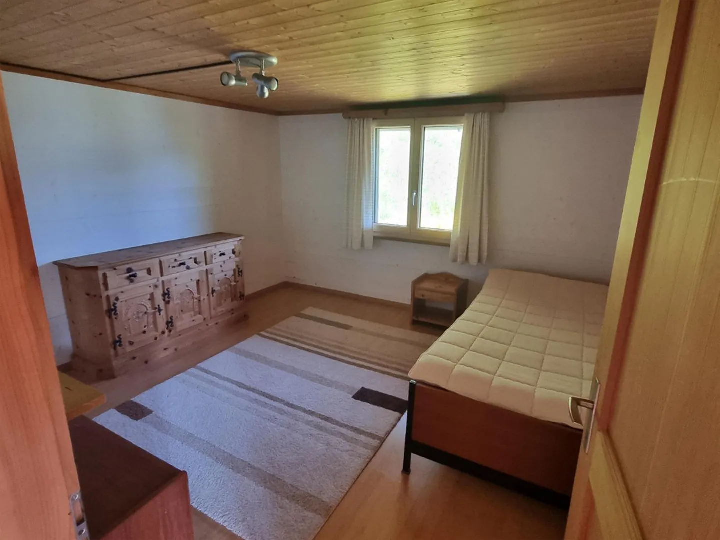 Freistehendes Ferienhaus mit toller Aussicht - Foto 18 von 26