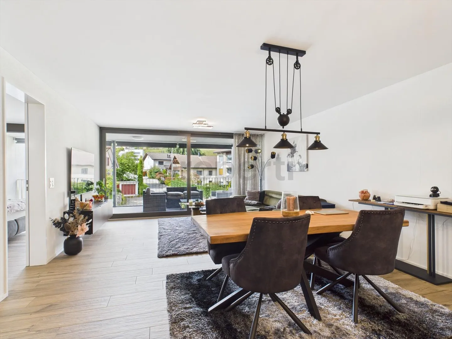 Modern 3.5-room apartment in Menziken, AG - Photo 2 of 10