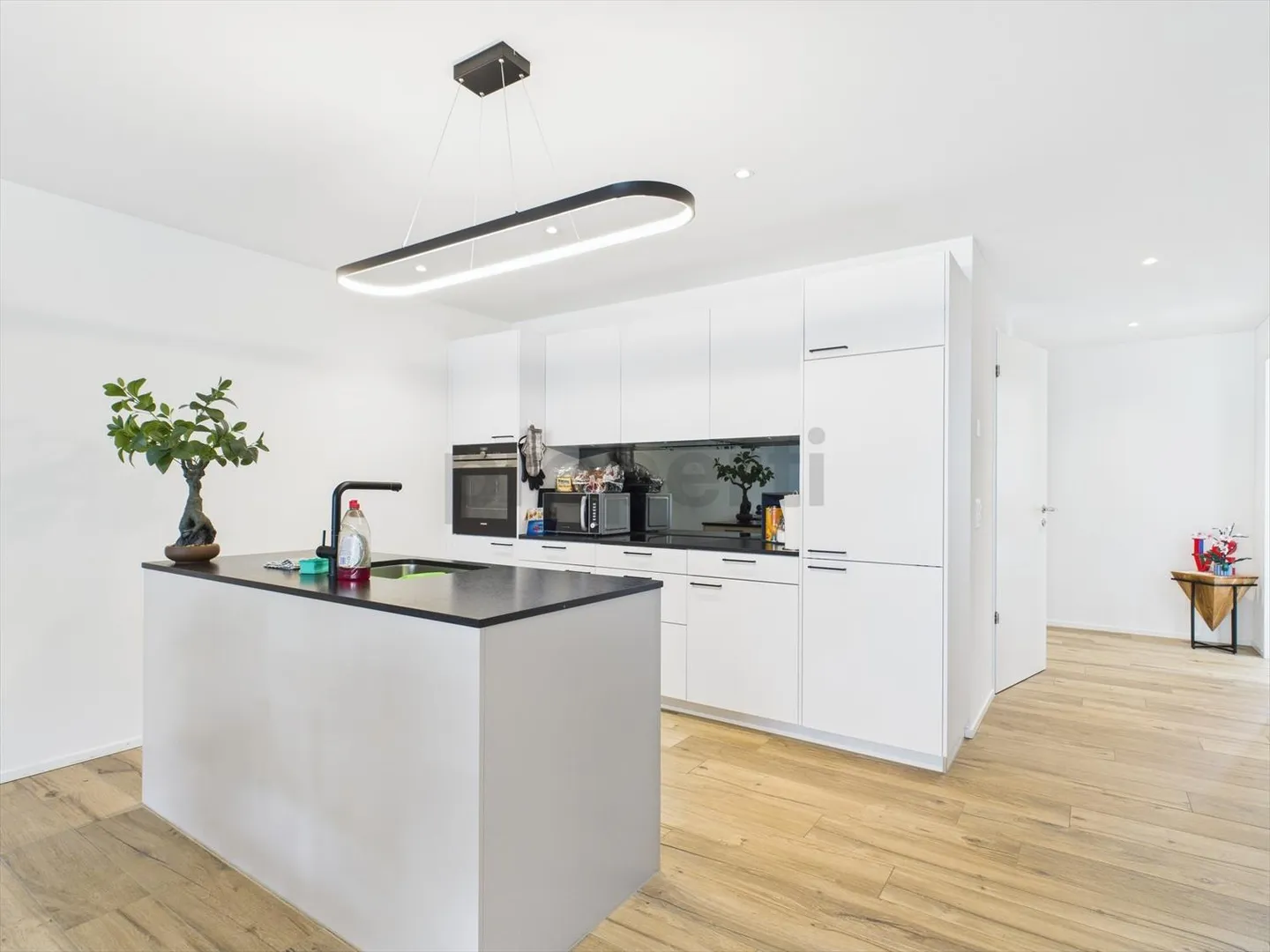 Modern 3.5-room apartment in Menziken, AG - Photo 4 of 10