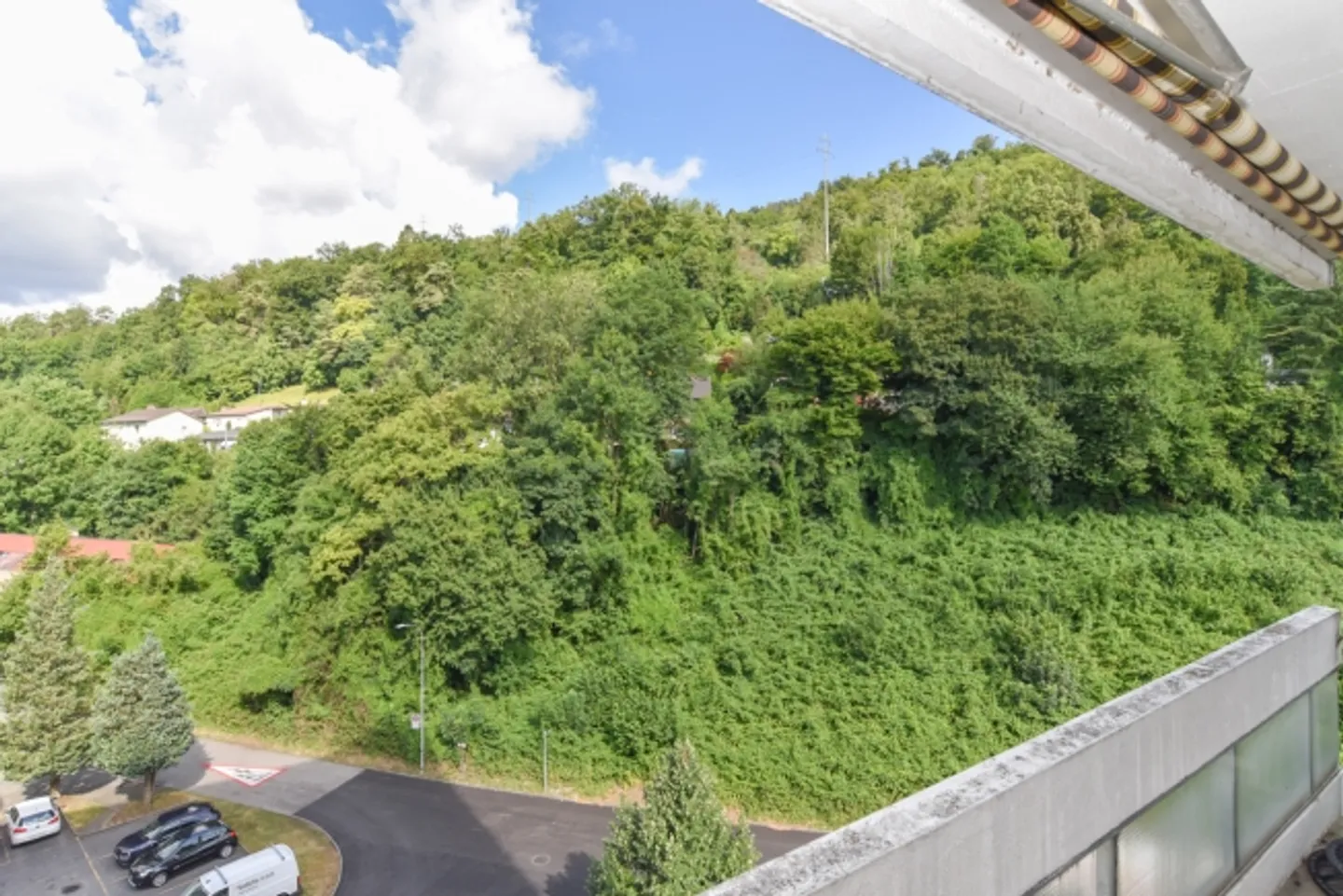 Affordable apartment with spacious balcony - Photo 12 of 16