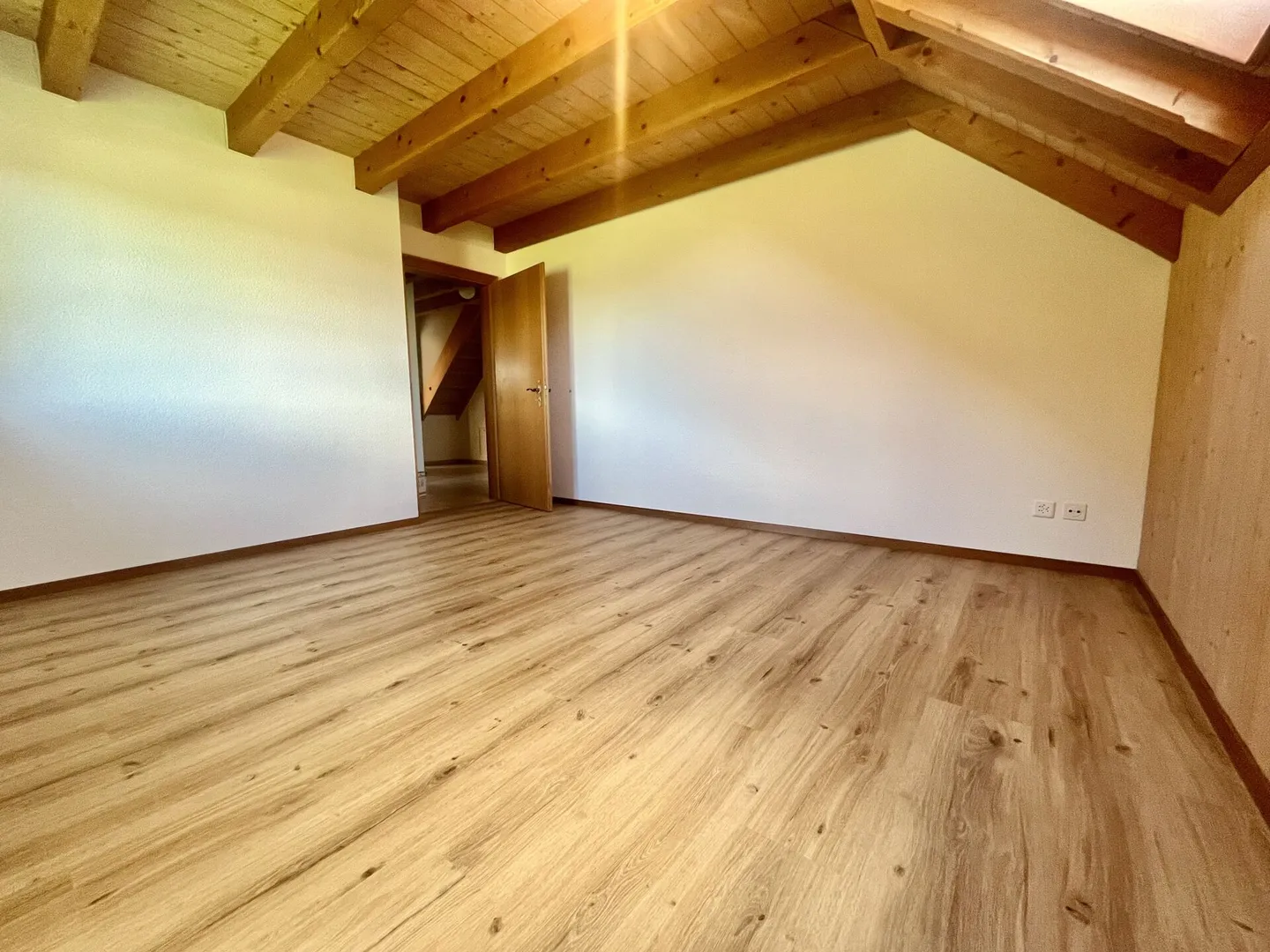 Appartamento accogliente all'ultimo piano con balcone - Foto 13 di 13