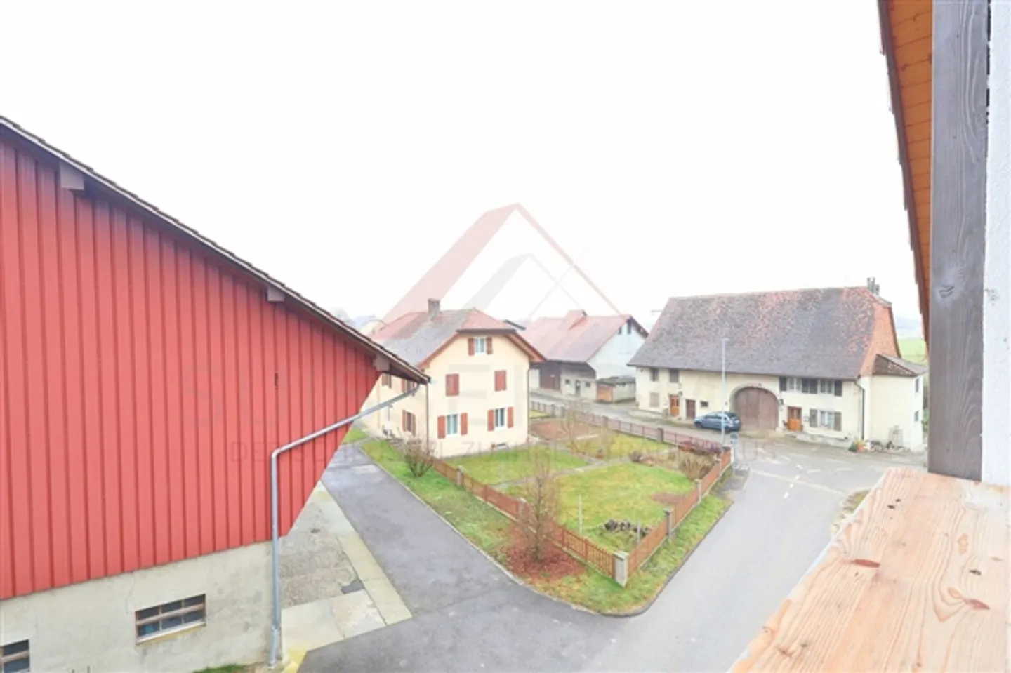 Opportunité d'utiliser une maison jumelée moderne de 3,5 pièces à Morens - Photo 2 sur 9