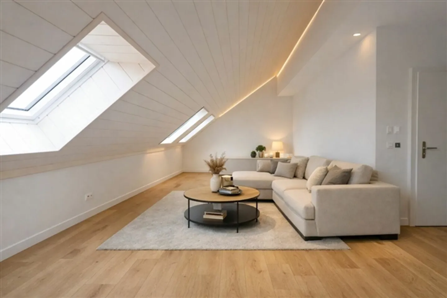 Opportunité d'utiliser une maison jumelée moderne de 3,5 pièces à Morens - Photo 3 sur 9