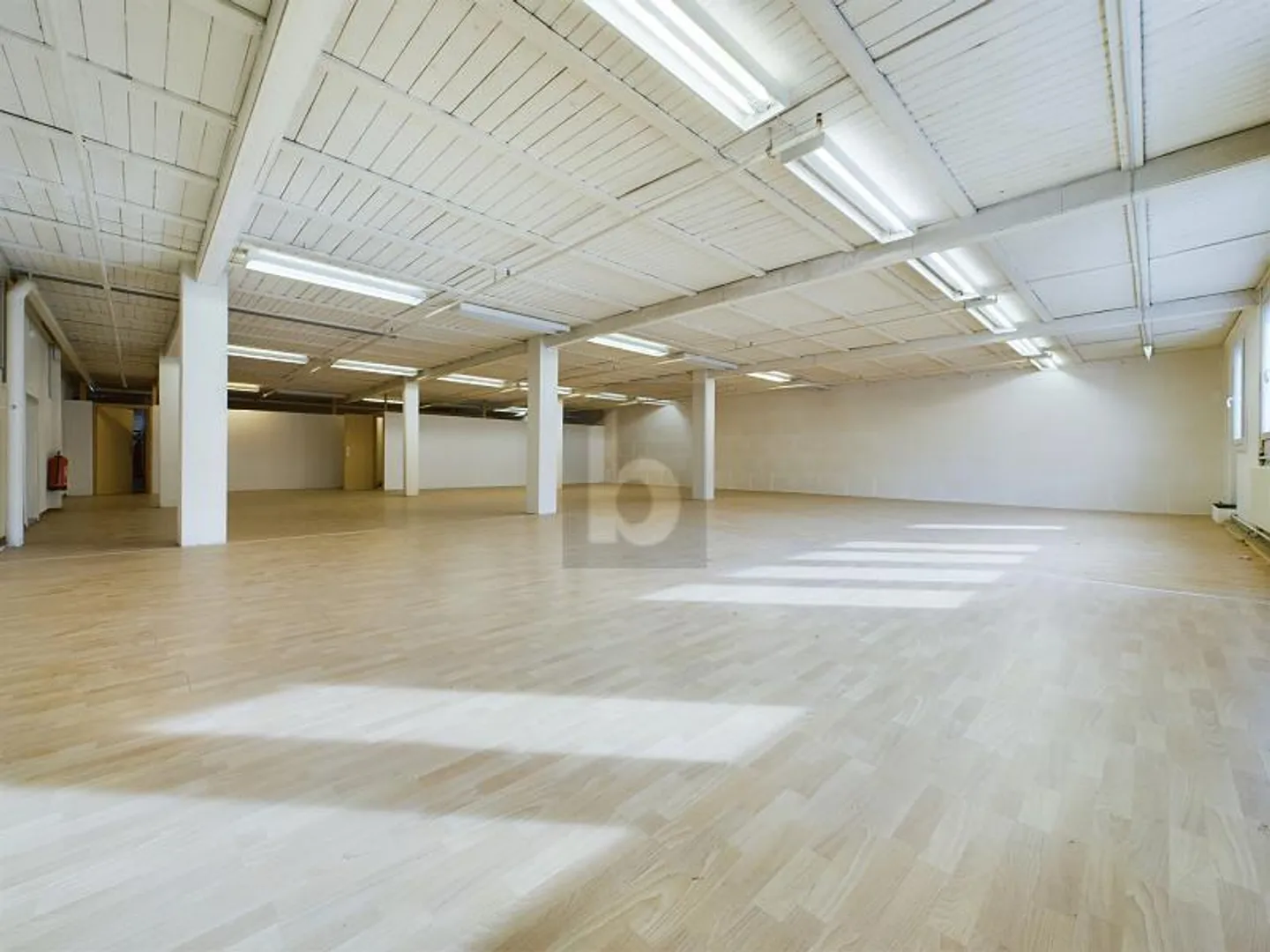 Vielseitiger Gewerberaum - Foto 3 von 6