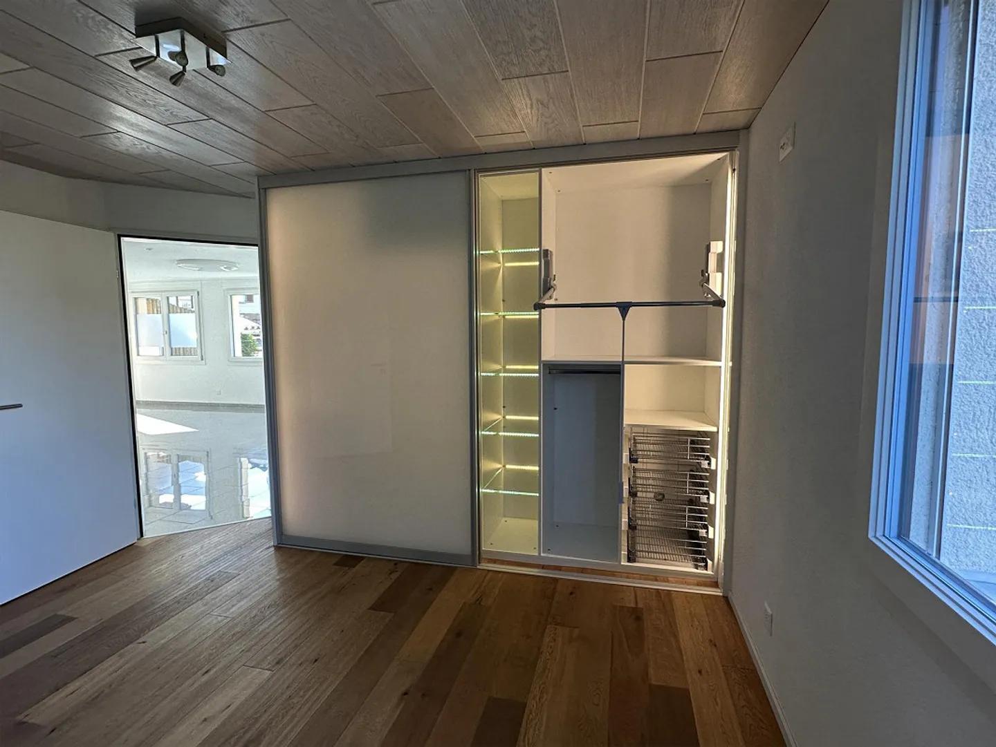 Beautiful sunny 3.5 room garden apartment - Photo 16 of 26