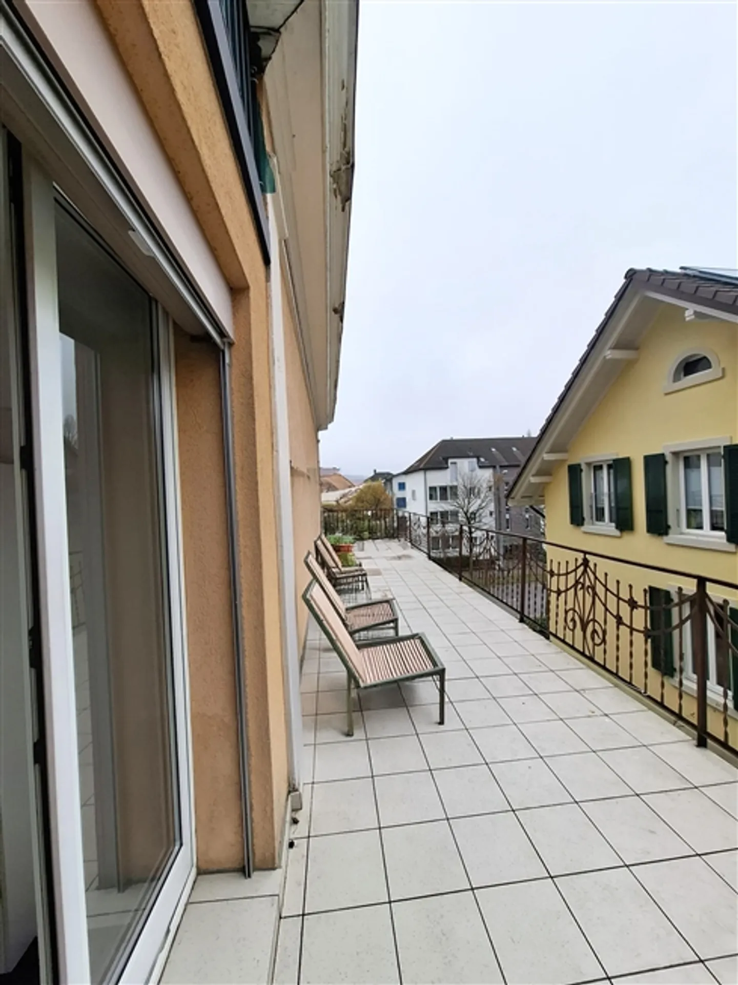 4 Room apartment - Photo 7 of 8