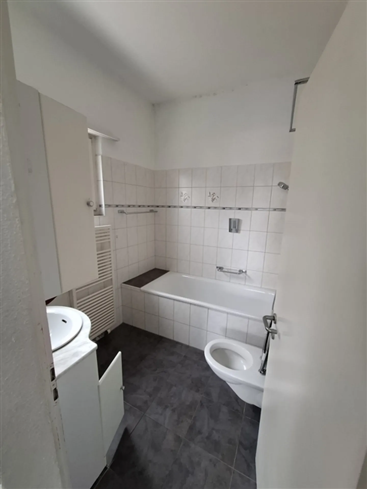 4 Room apartment - Photo 8 of 8