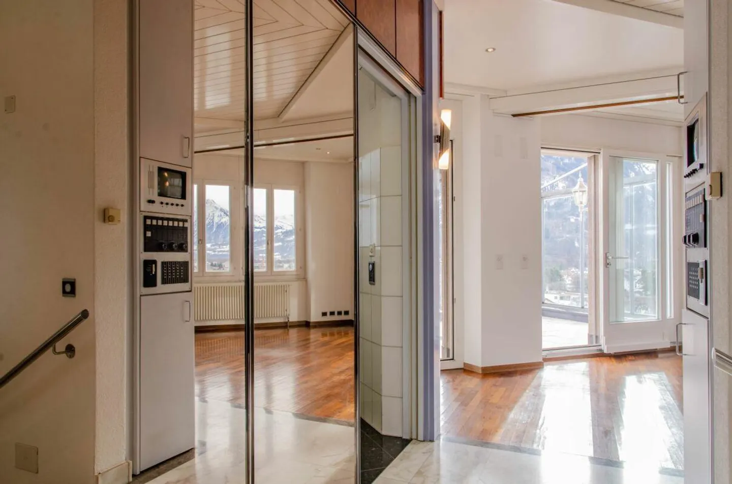 Appartement de Tour Élégant avec Vue sur les Alpes, Interlaken - Photo 10 sur 27