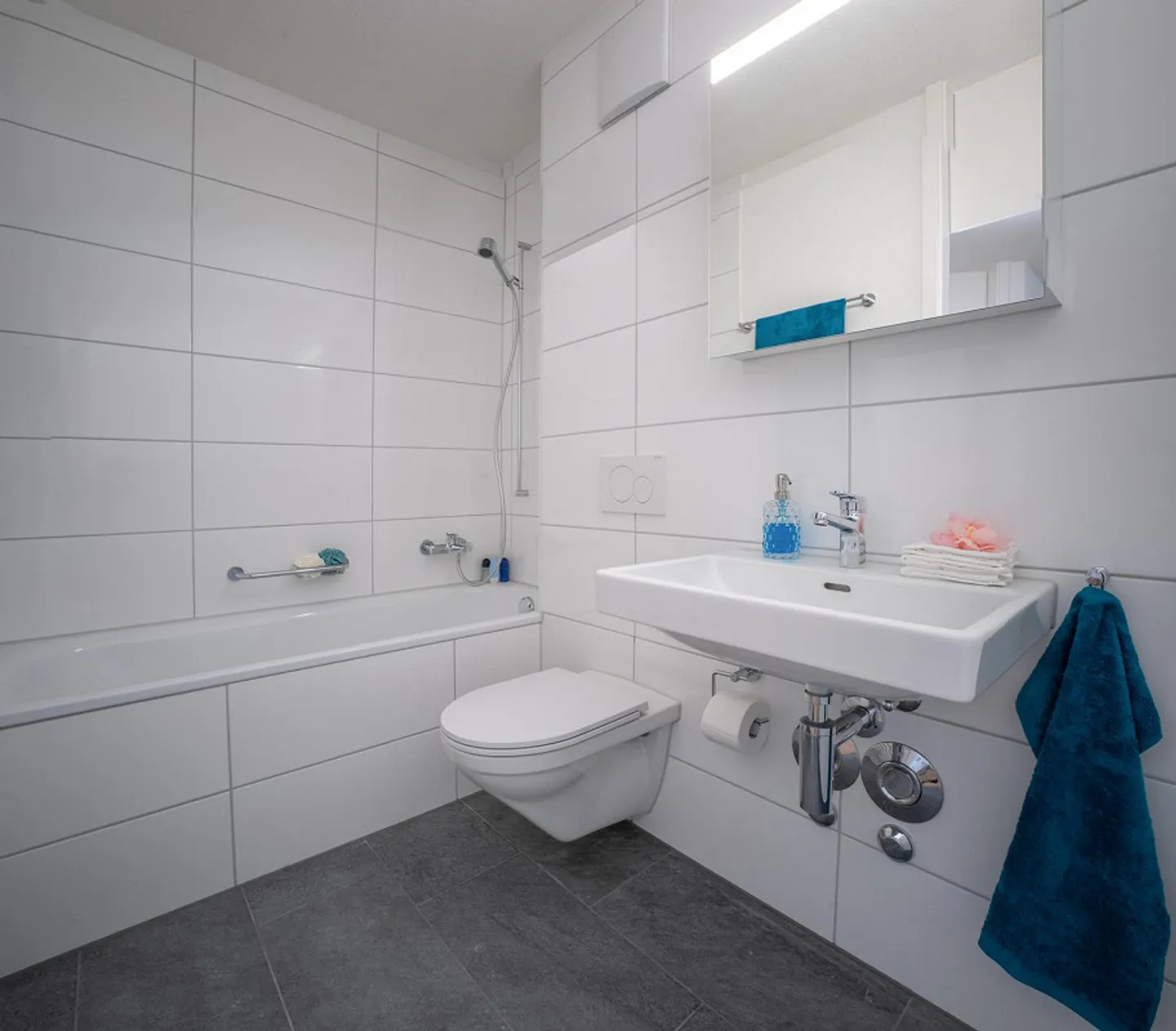 Modernes 2.5-Zimmer-Apartment - Foto 7 von 7