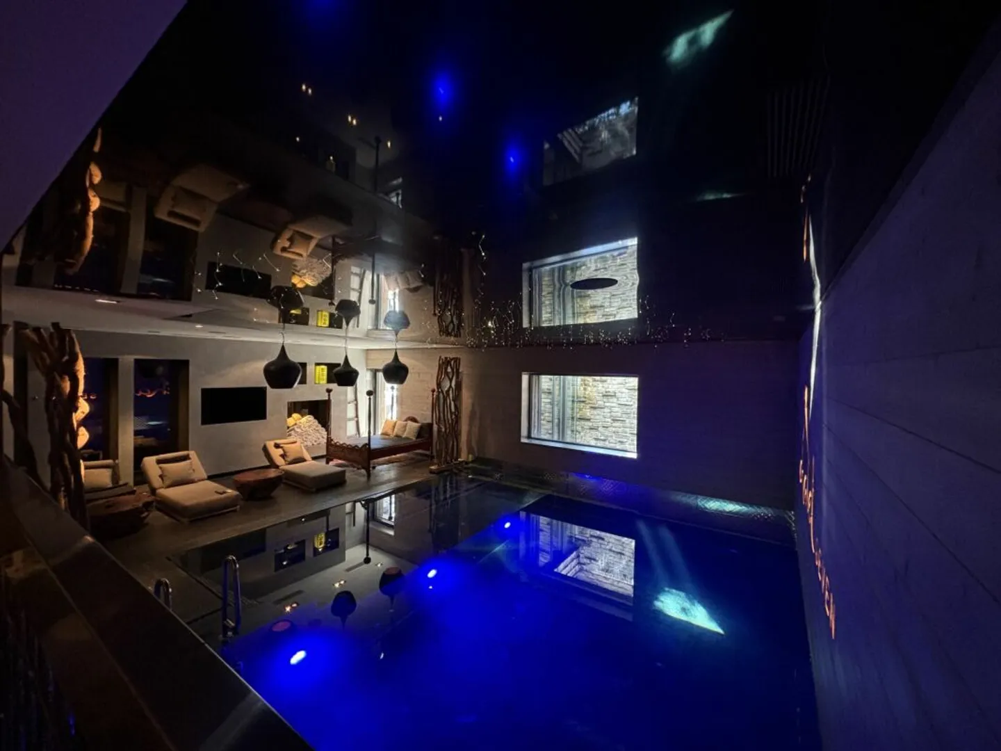 Chalet de Luxe avec Vue Époustouflante - Photo 10 sur 16