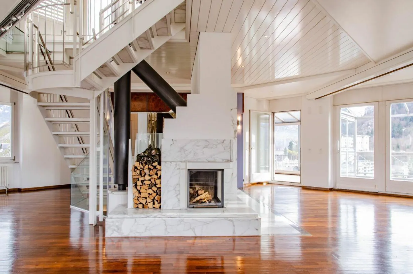 Appartement de Tour Élégant avec Vue sur les Alpes, Interlaken - Photo 16 sur 27