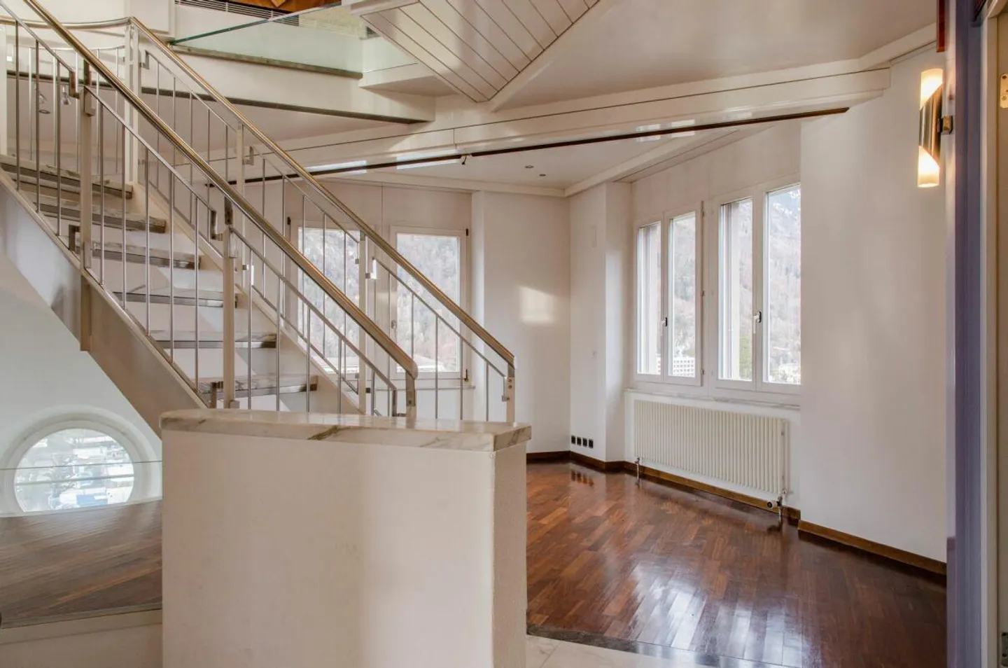 Appartement de Tour Élégant avec Vue sur les Alpes, Interlaken - Photo 18 sur 27