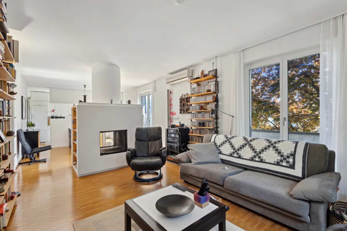 «9.5 Room villa» - Photo 1 sur 13