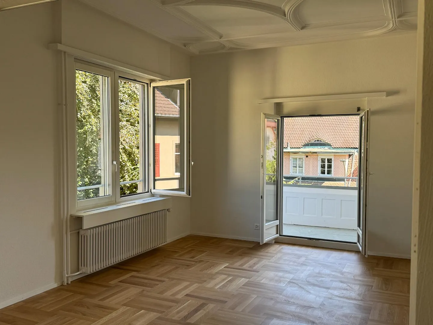 Frisch renovierte 2.5-Zi-Wohnung EG nahe der Universität St. Gallen - Foto 2 di 10