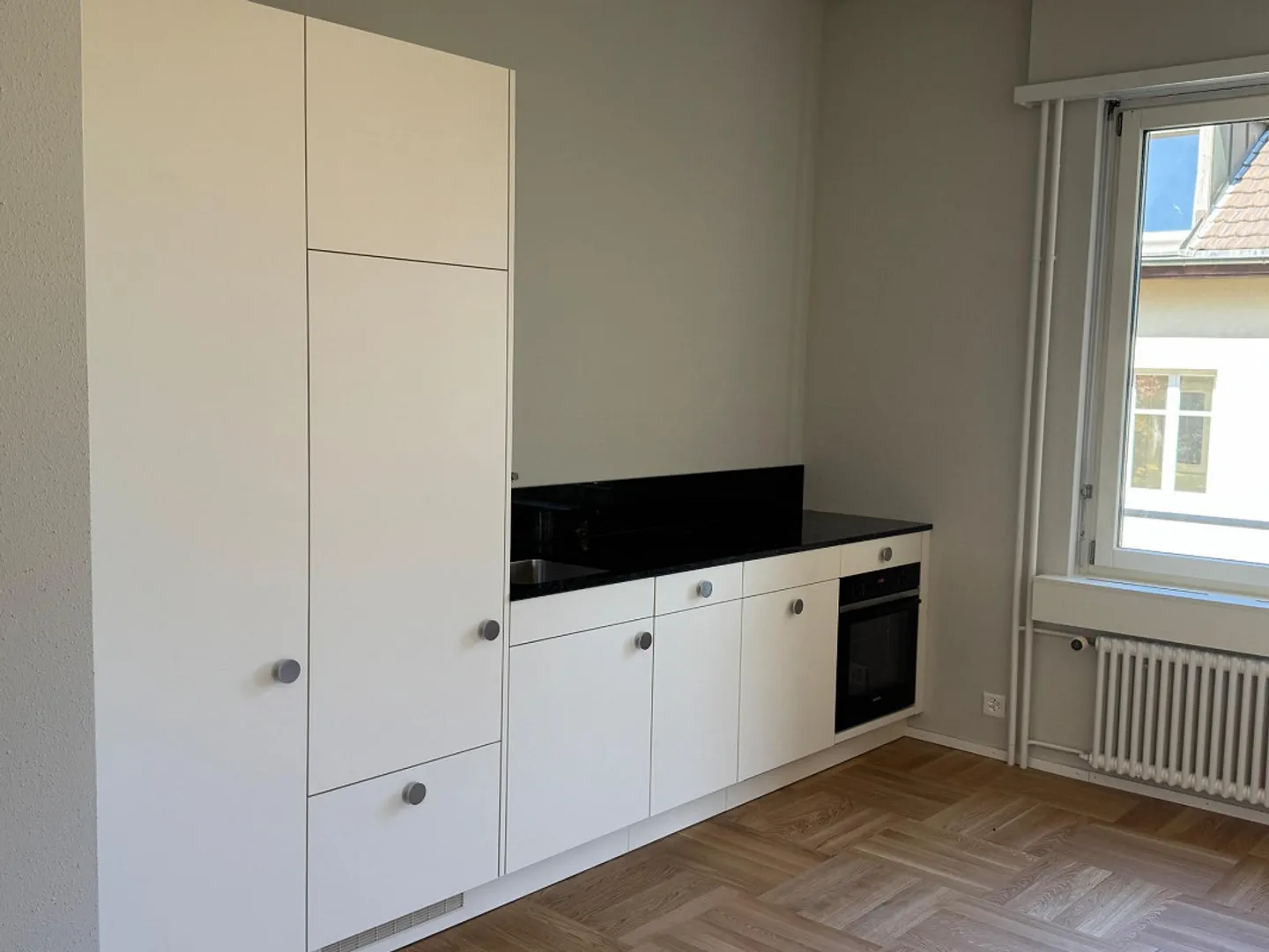 Frisch renovierte 2.5-Zi-Wohnung EG nahe der Universität St. Gallen - Foto 3 di 10