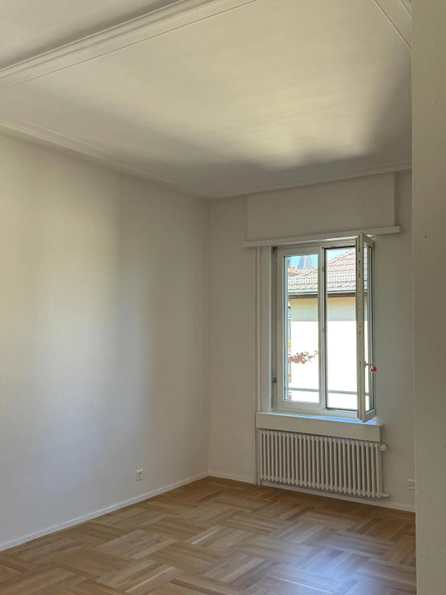 Frisch renovierte 2.5-Zi-Wohnung EG nahe der Universität St. Gallen - Foto 7 di 10