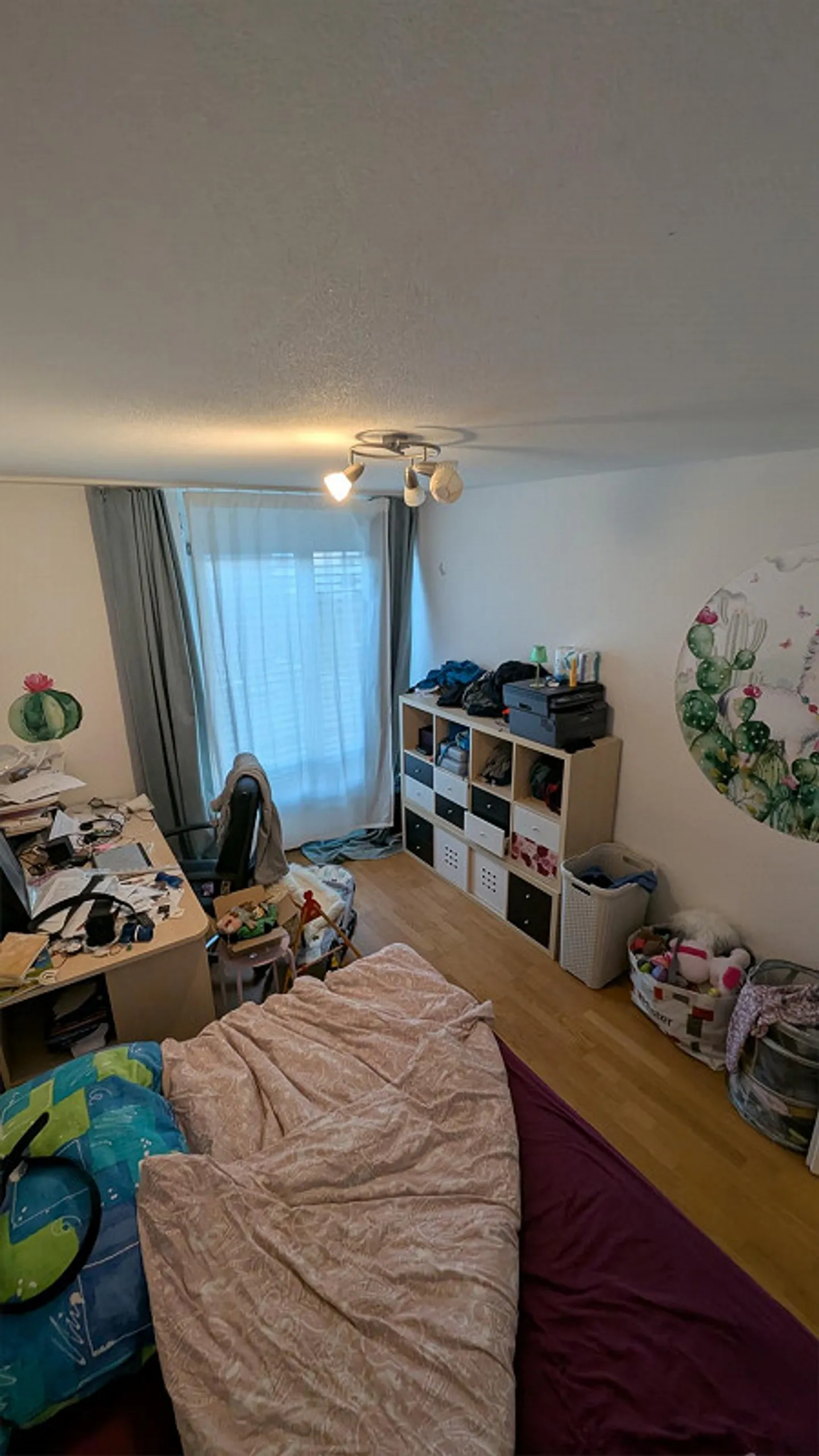 Charmante appartement 3.5 pièces dans un emplacement central - Photo 5 sur 9