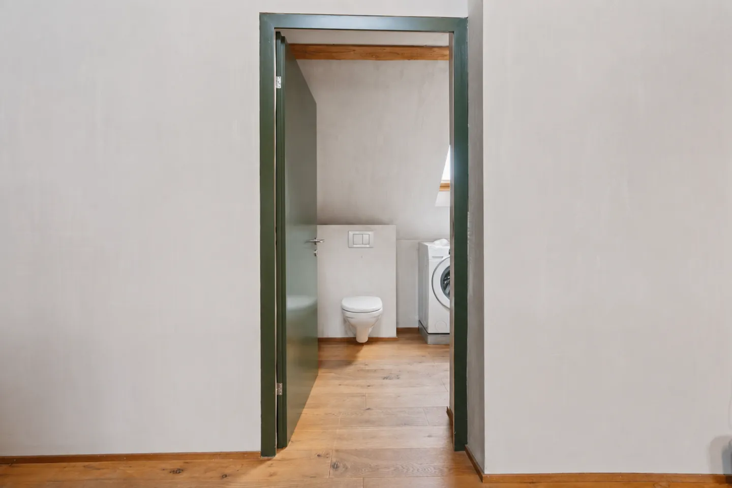Appartamento attico 2,5 locali con terrazza sul tetto - Distretto 4 - Foto 1 di 4