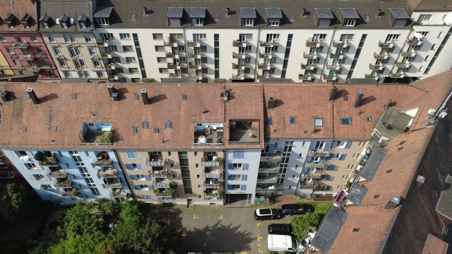 Appartamento attico 2,5 locali con terrazza sul tetto - Distretto 4 - Foto 4 di 4