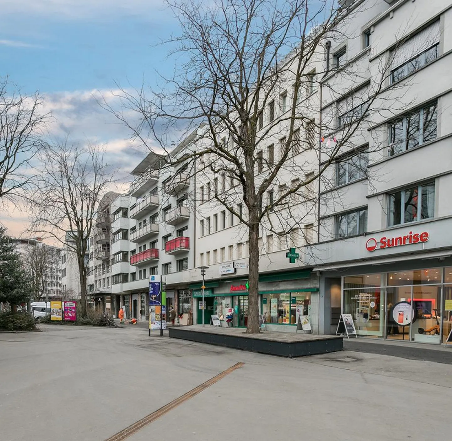 Gewerbeimmobilie in Zug - Foto 2 von 11