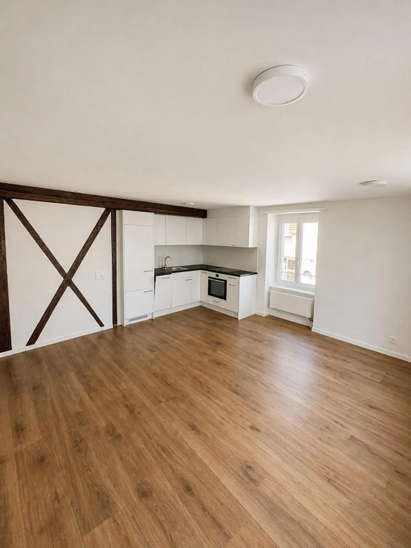 Modern 2.5-room apartment in a central location in Lucerne - Photo 2 of 5