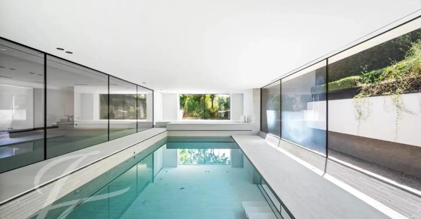 Villa Lussuosa con Vista Lago - Foto 12 di 13