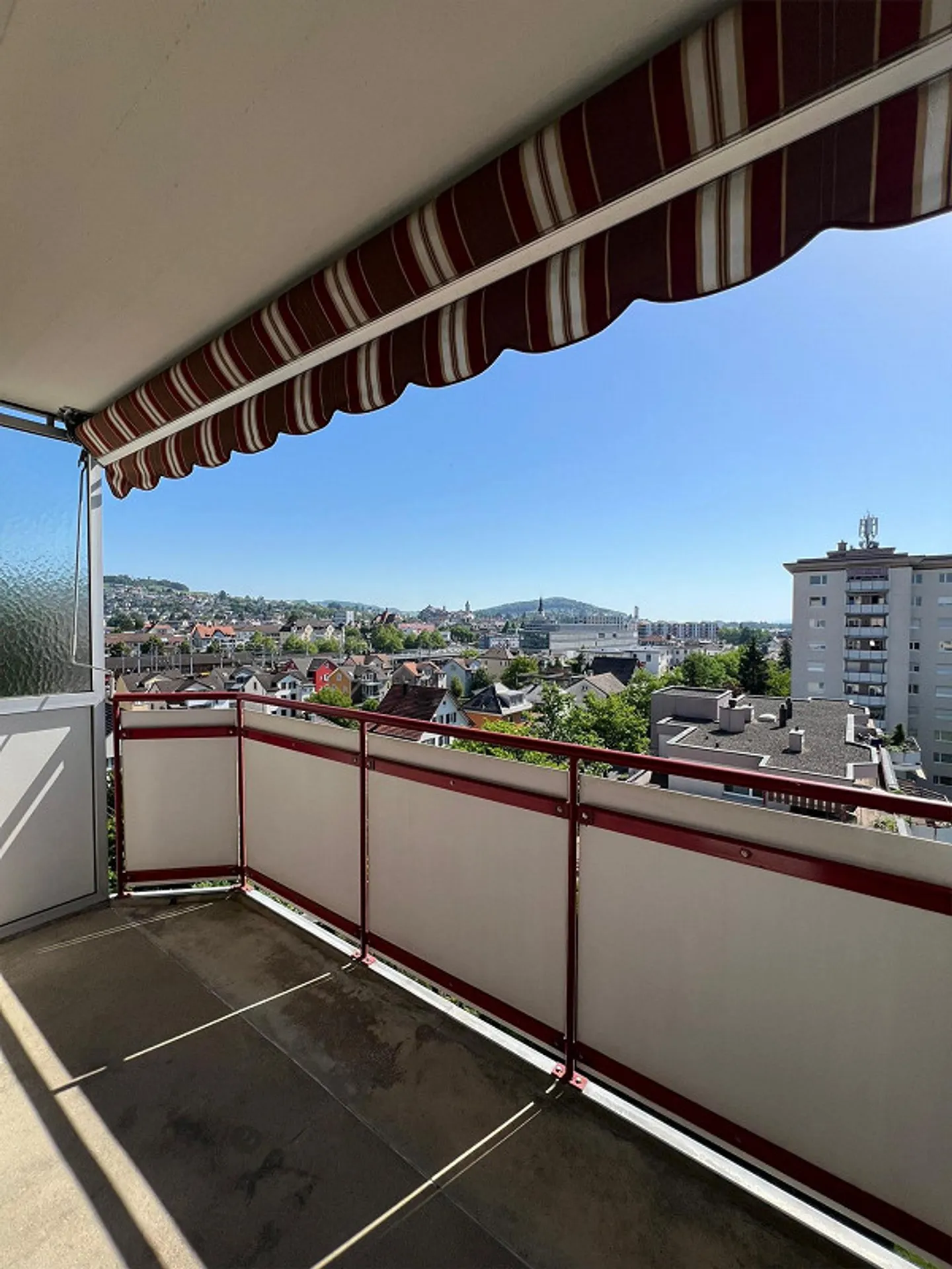 Helle Wohnung mit toller Aussicht - Foto 10 von 11