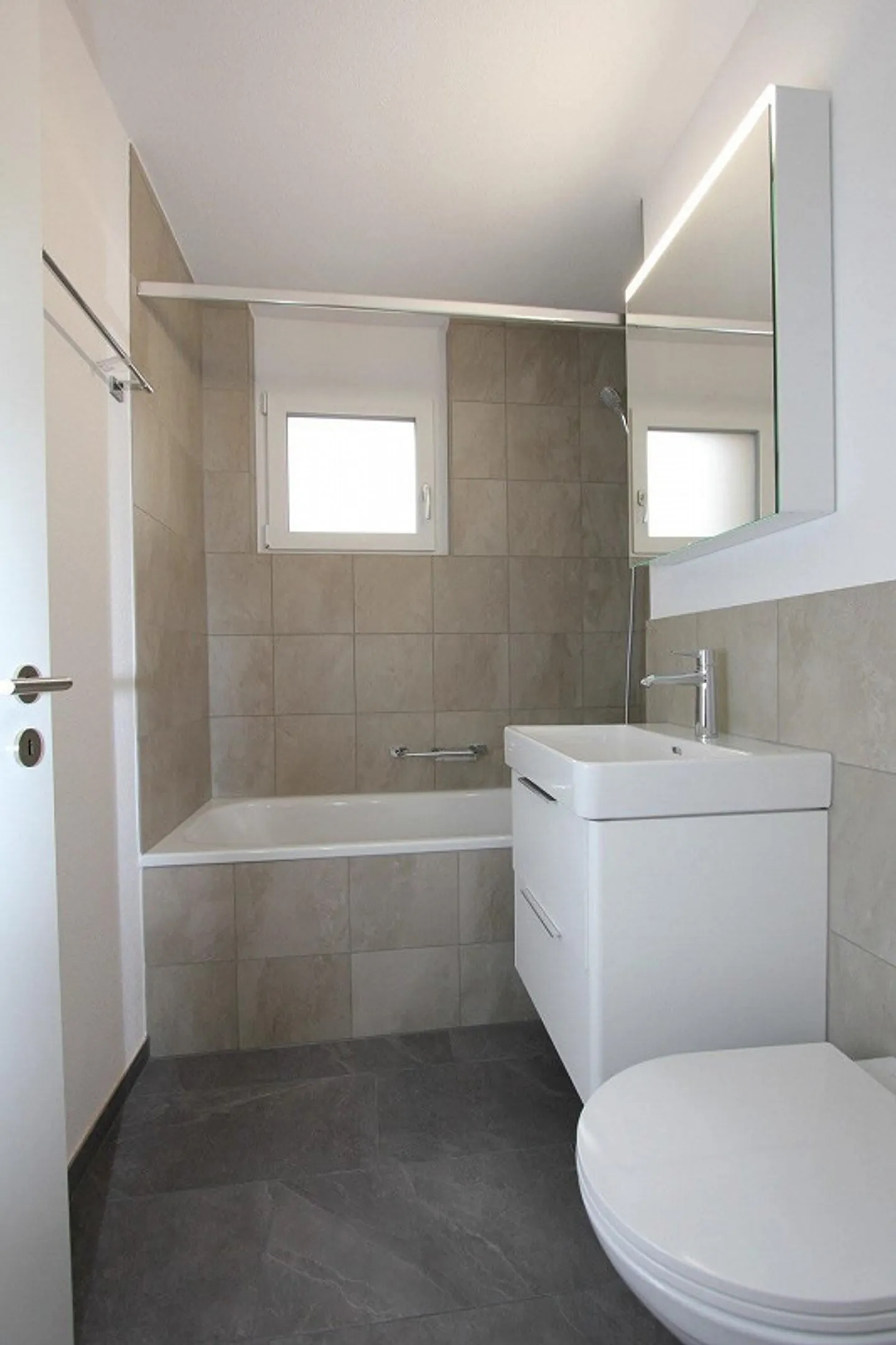 Prima locazione dopo ristrutturazione completa - ancora 2 appartamenti di 4½ stanze disponibili - Foto 4 di 11