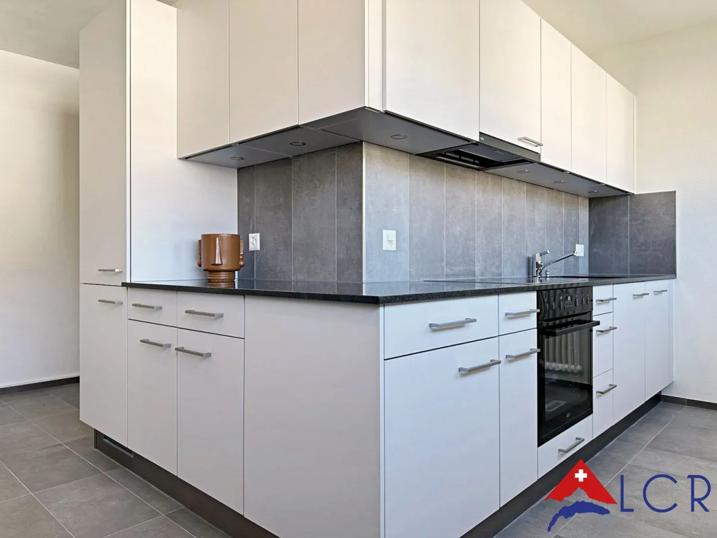 Schönes möbliertes Zimmer in einer Wohngemeinschaft - Foto 2 von 3