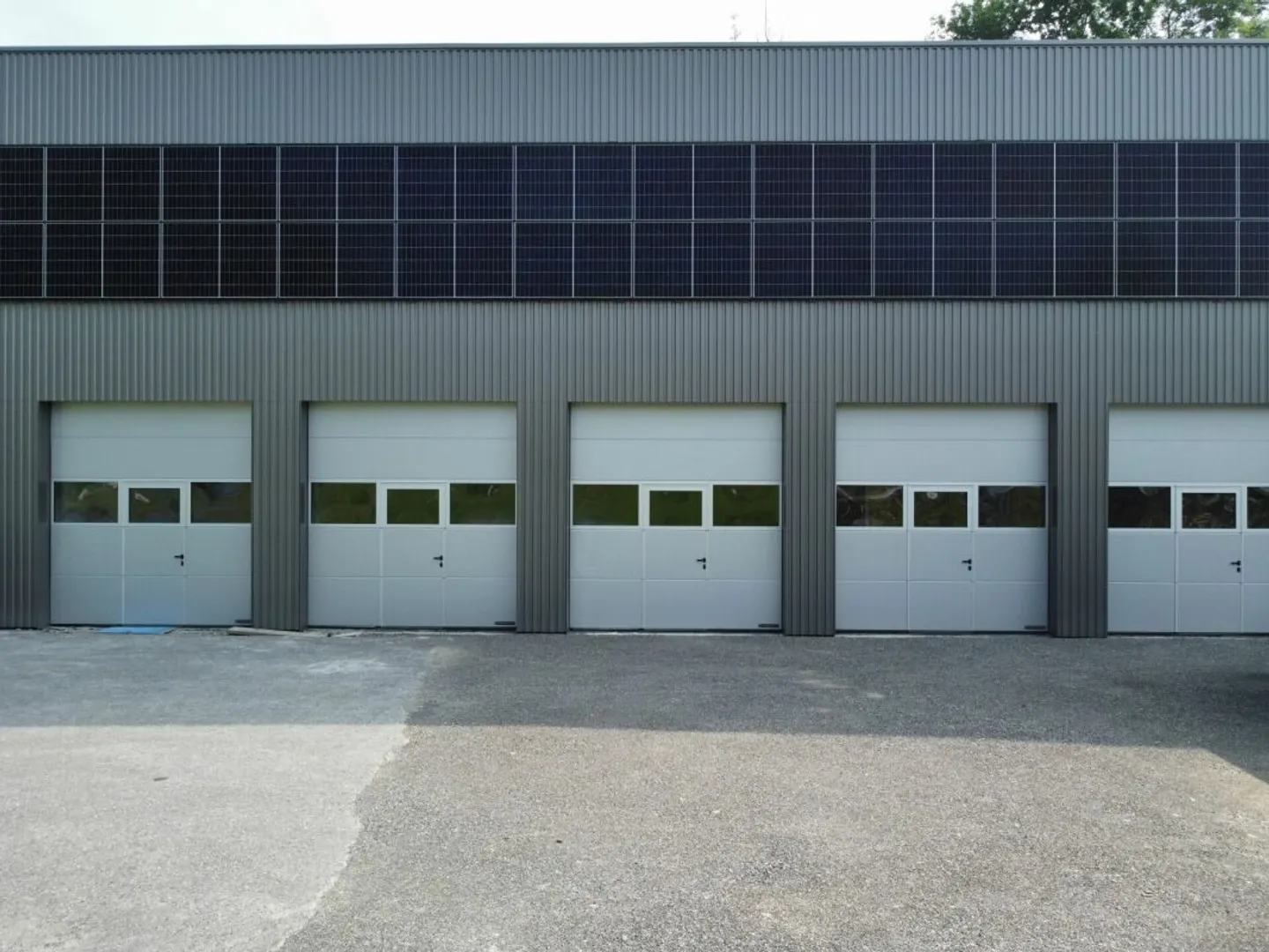 Ampie scatole di garage in affitto - Foto 2 di 6