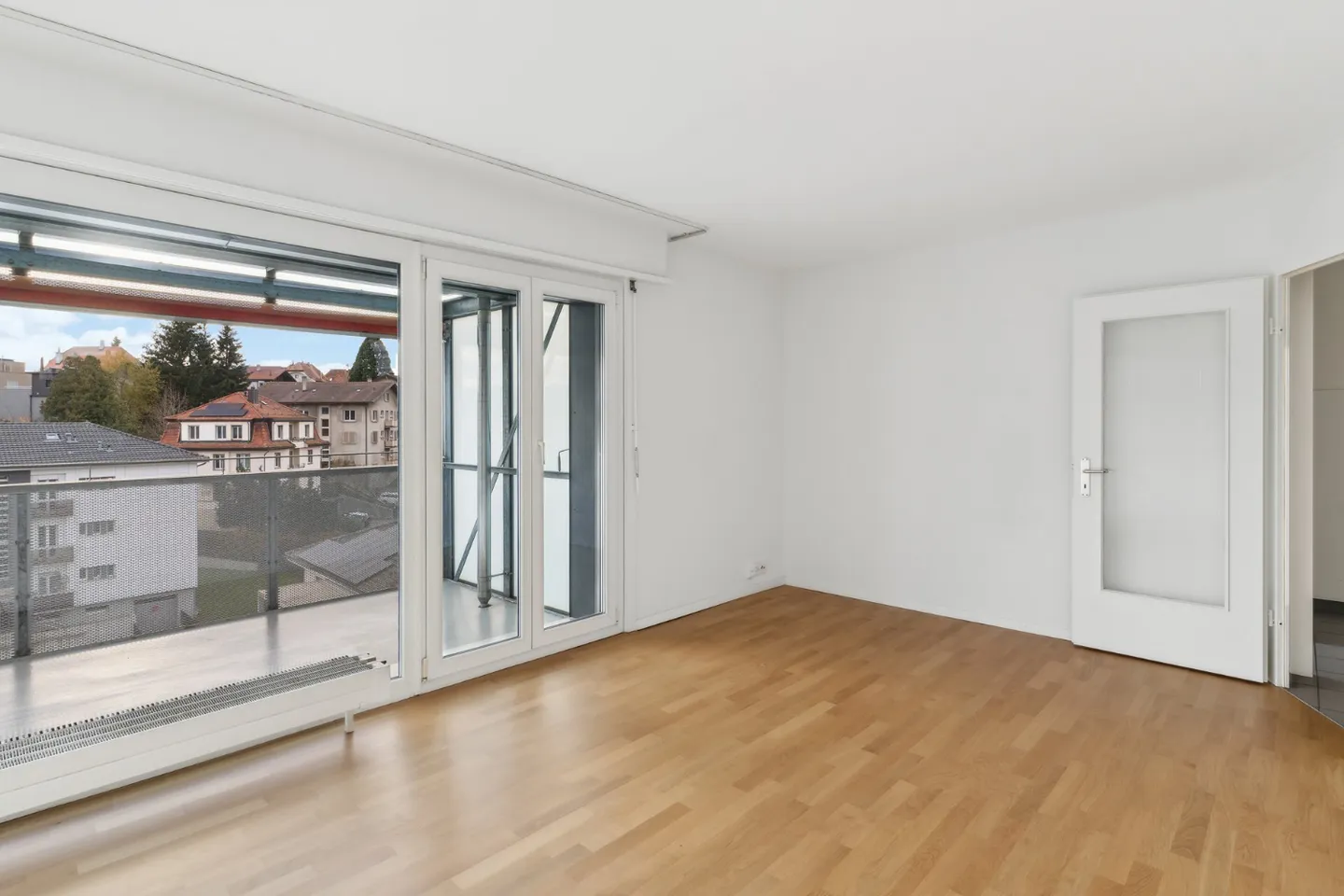 Spacious Apartment in Fribourg - Photo 2 of 9