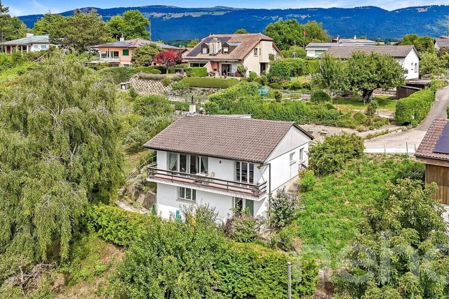 Charmante maison avec vue dégagée à Valeyres-sous-Montagny - Foto 1 von 12