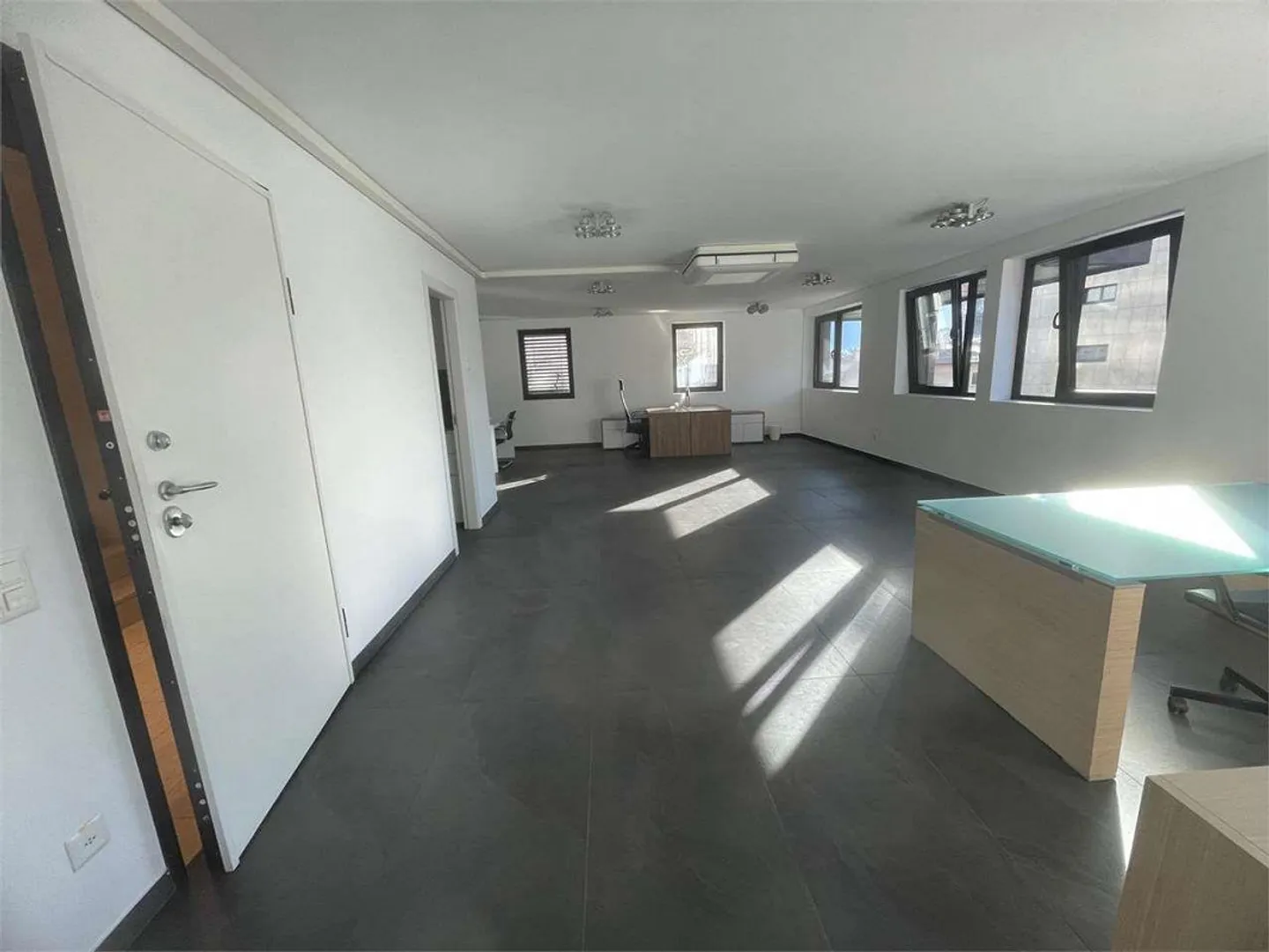 Office for sale - Massagno, central location - Photo 3 of 12