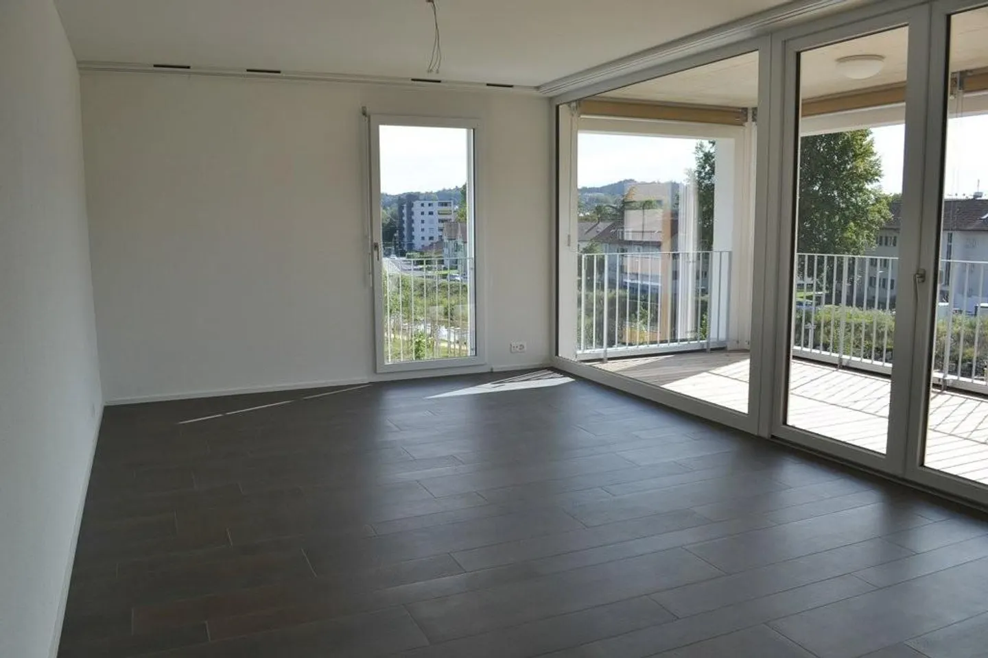Appartamento 2.5 locali con grande cucina e balcone - Foto 5 di 9