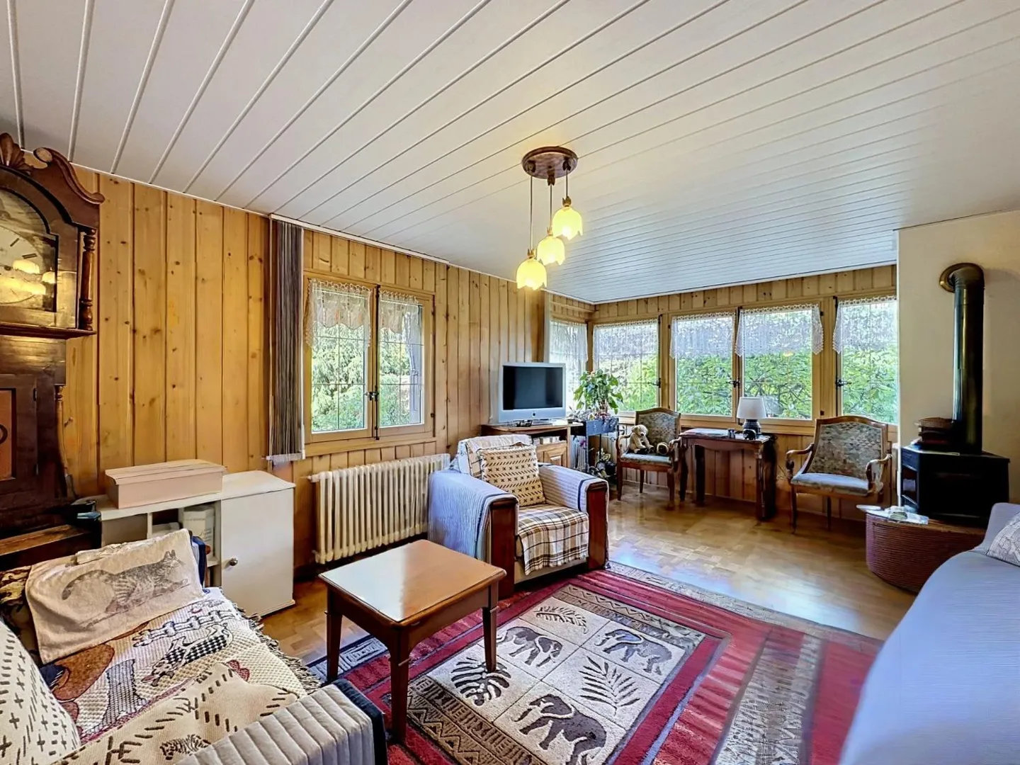 Haus-Chalet auf individuellem Grundstück - Foto 3 von 6