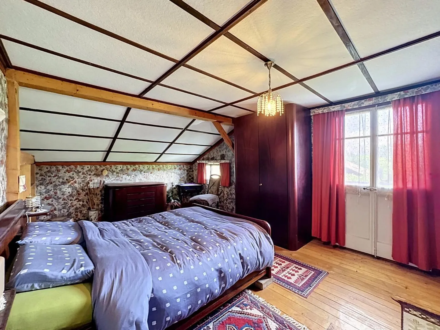 Haus-Chalet auf individuellem Grundstück - Foto 5 von 6