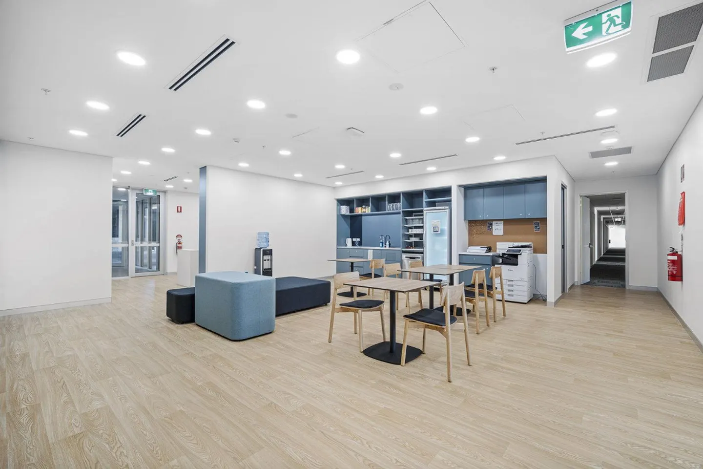 Privatbüro für 30 bei Regus Versoix Station Lakeside - Foto 8 von 8