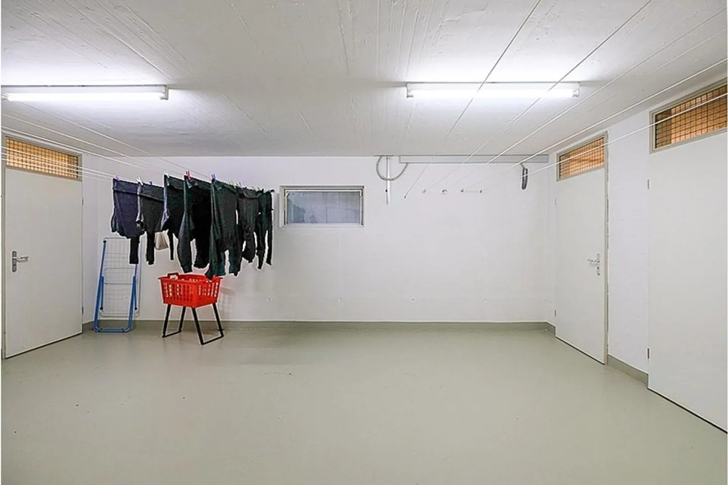 Appartement en duplex de 4,5 pièces élégant dans un emplacement calme et central... - Photo 13 sur 13