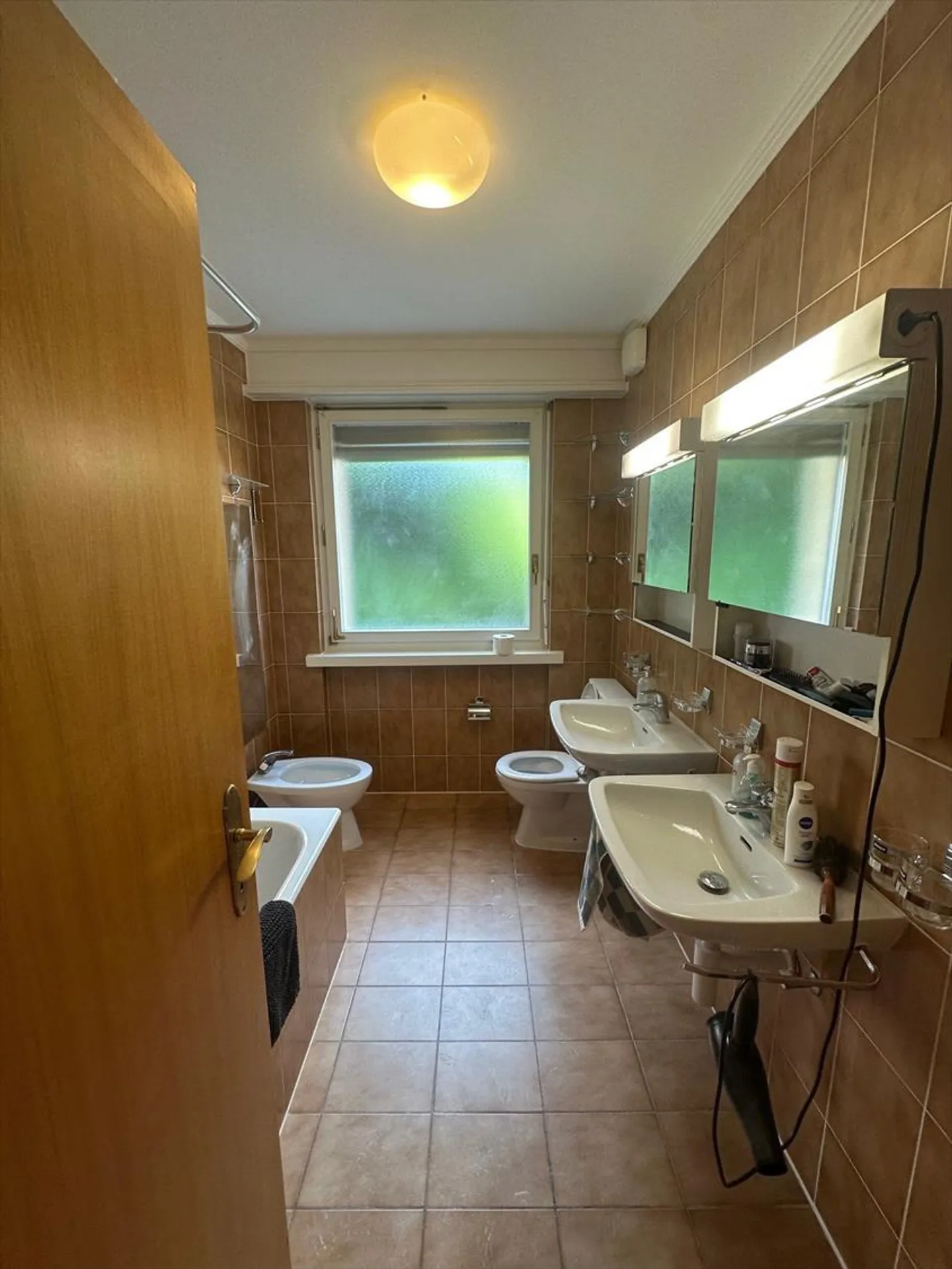 Furnished apartment for rent - Photo 9 of 10