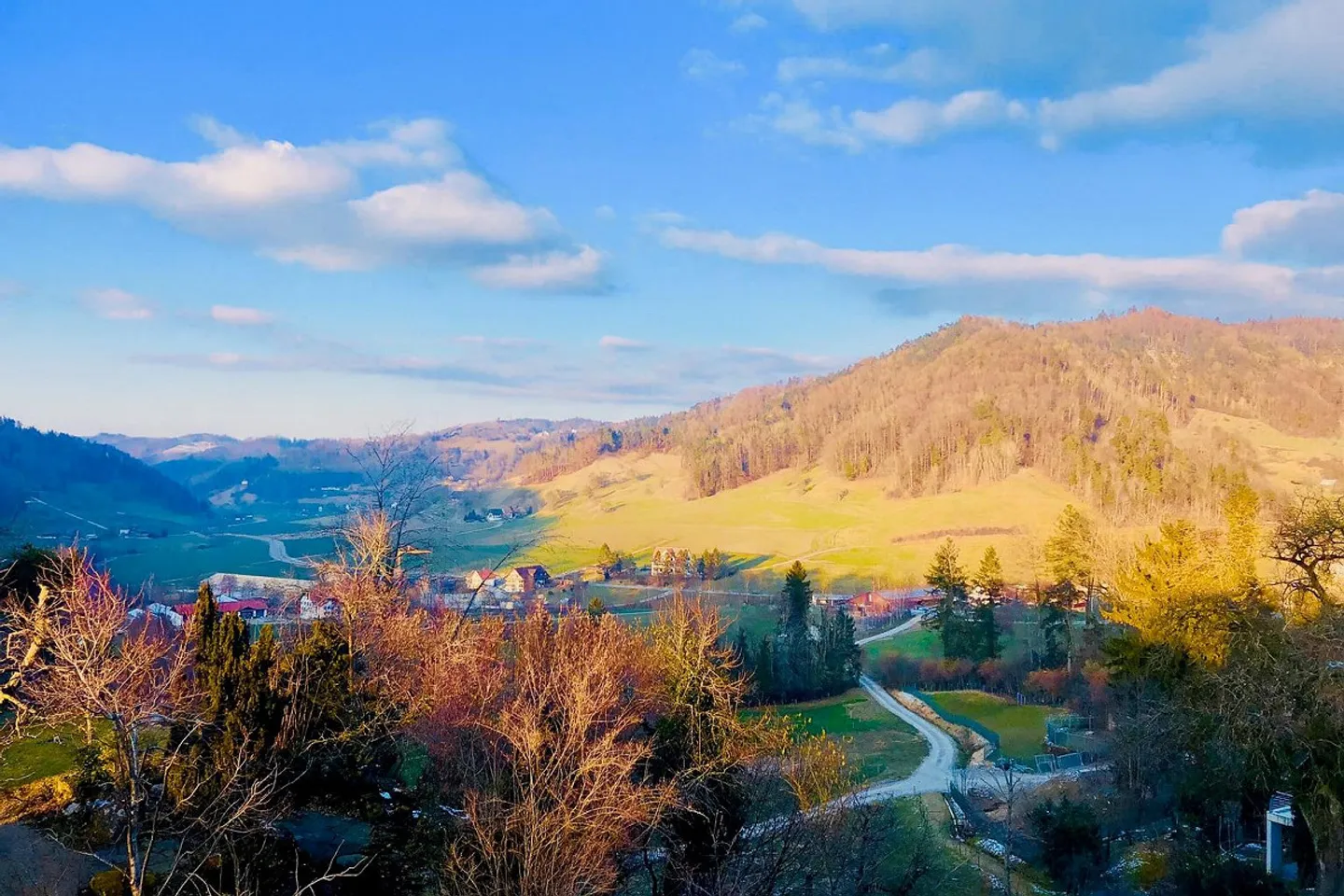 La tua nuova casa con vista - spazio per tutta la famiglia - Foto 12 di 16