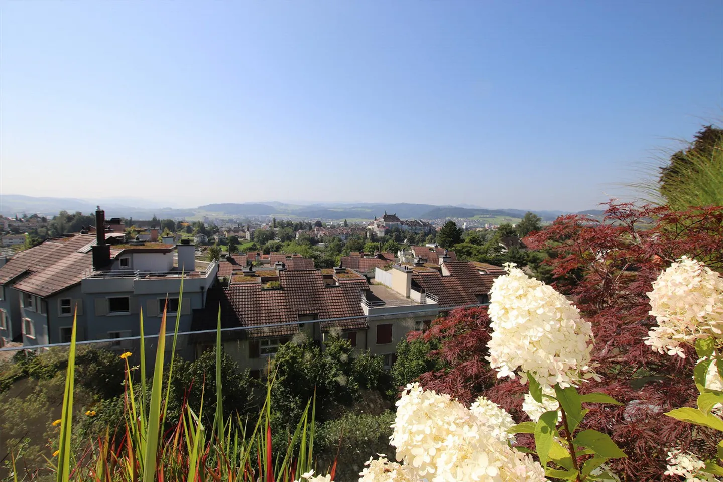Exclusive 5.5-room penthouse apartment with panoramic view at Hofberg in Wil - Photo 25 of 29