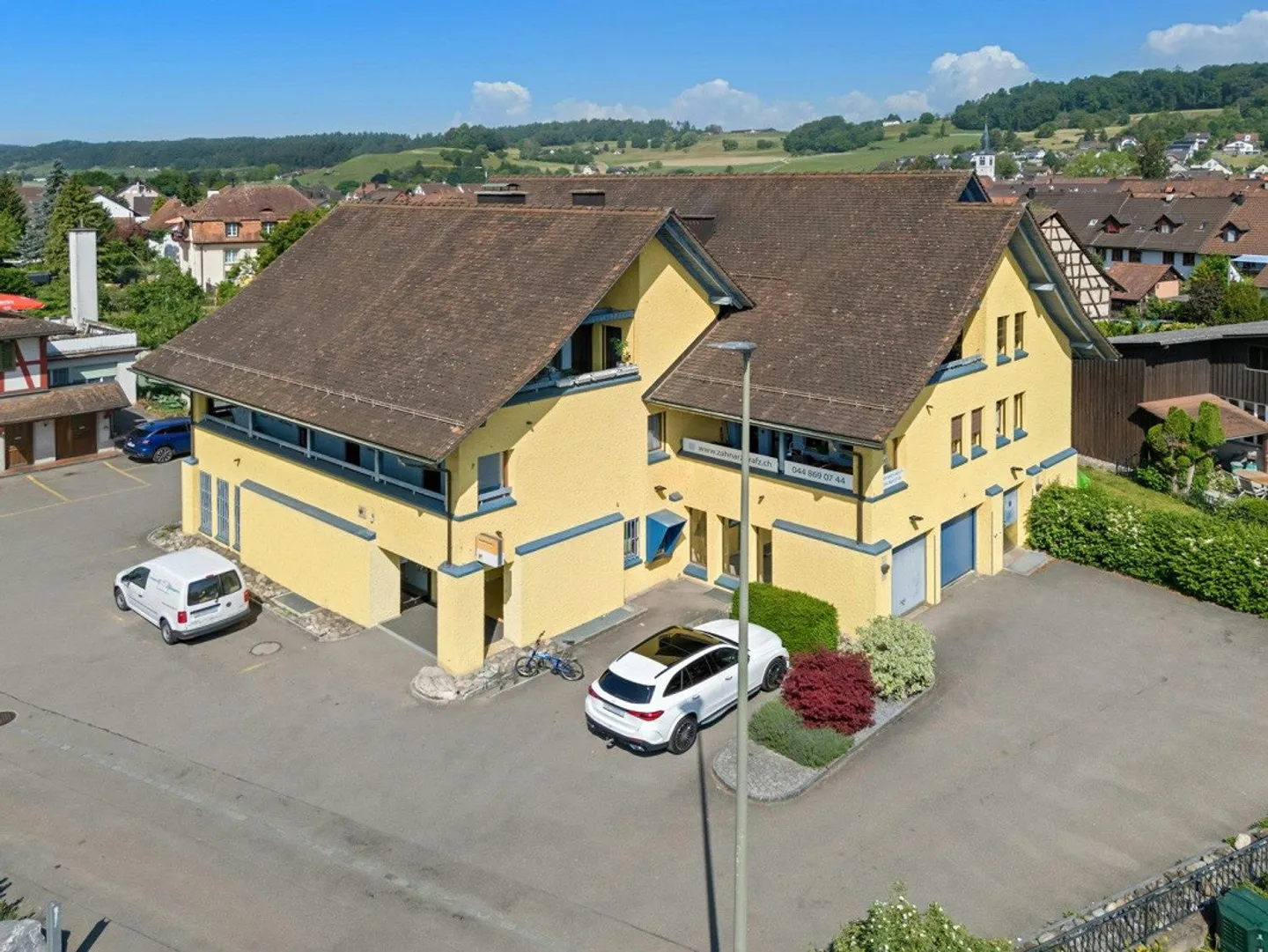Il tuo investimento immobiliare: appartamenti in affitto / studi nel centro del villaggio di Rafz - Foto 8 di 12