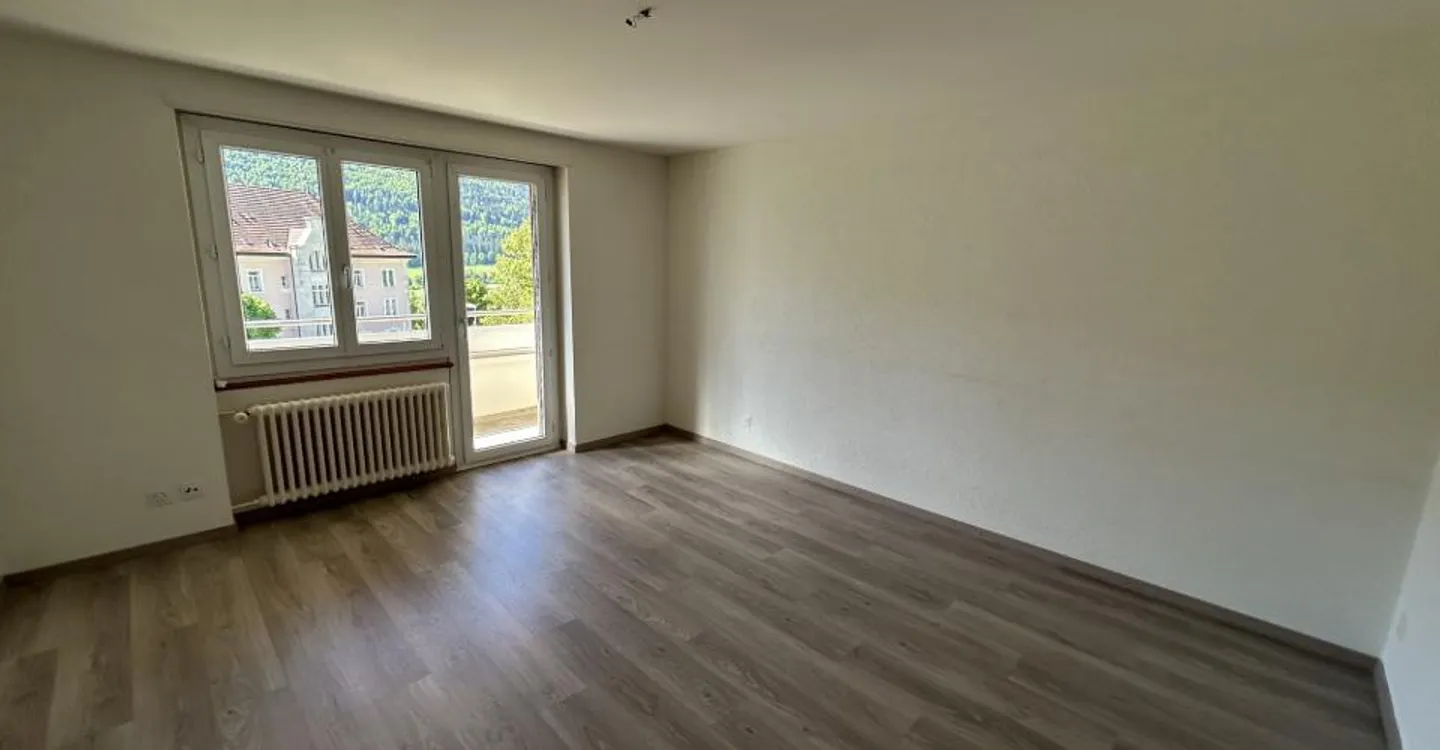 Appartement rénové avec balcon - Photo 7 sur 7