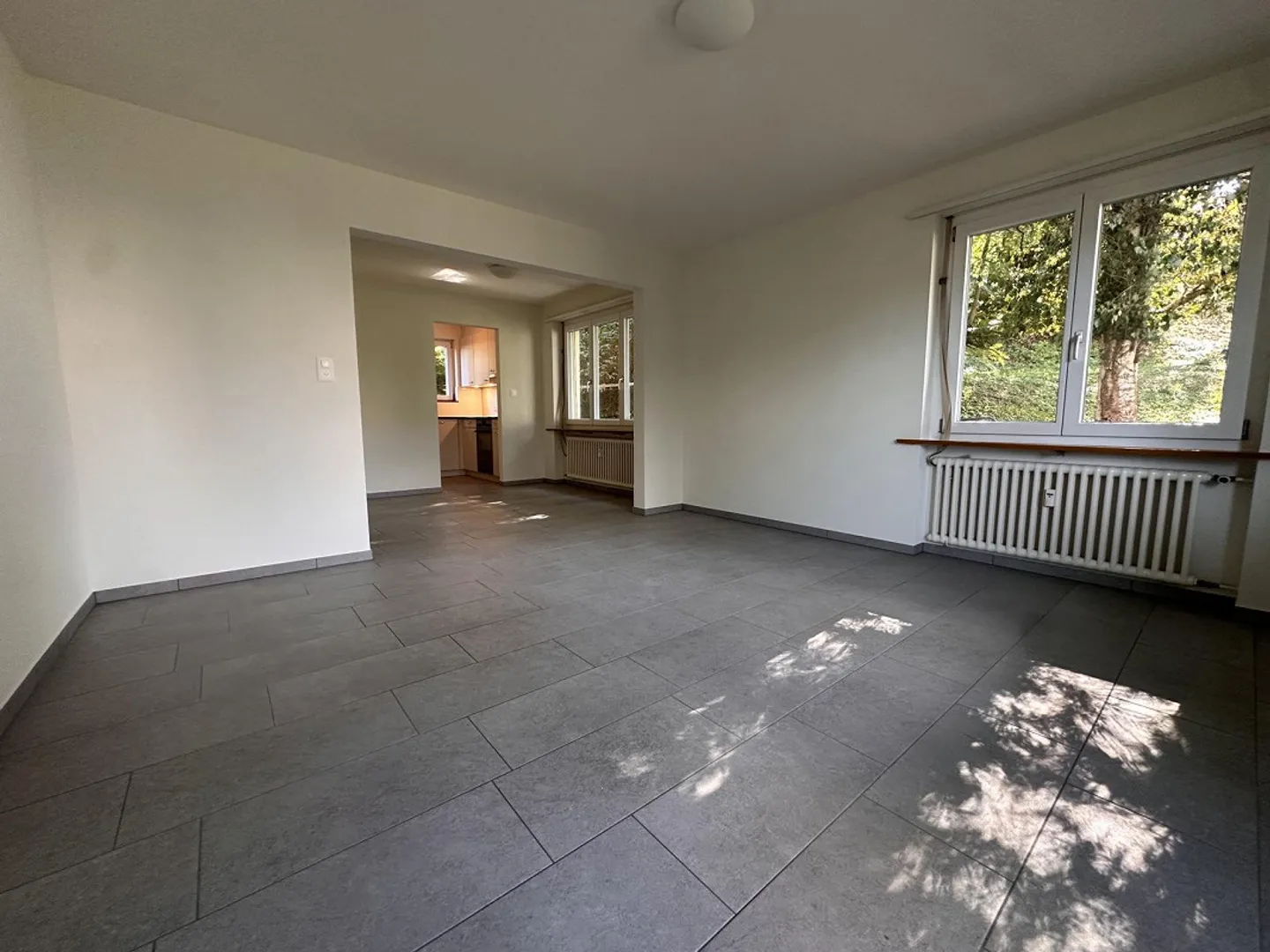 Apartment in the Green of the City - Photo 3 of 10