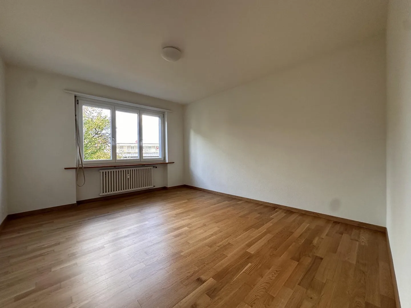Apartment in the Green of the City - Photo 8 of 10