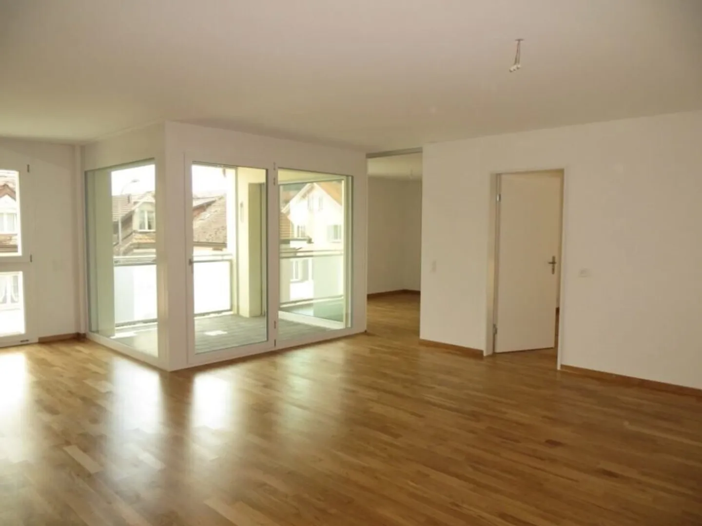 Charmante Wohnung mit Balkon - Foto 4 von 6