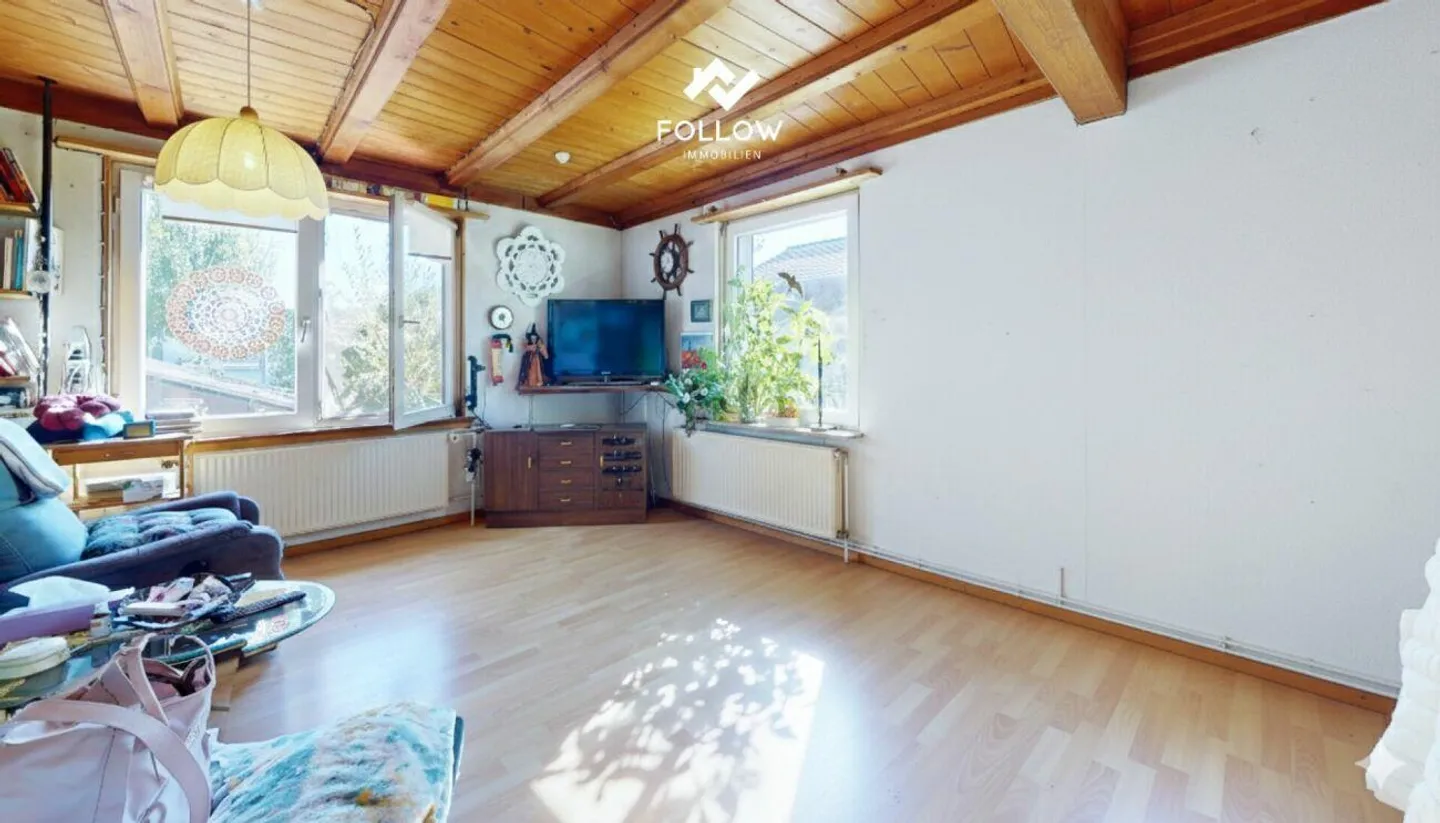 Family Dream with Great Potential - Photo 2 of 9