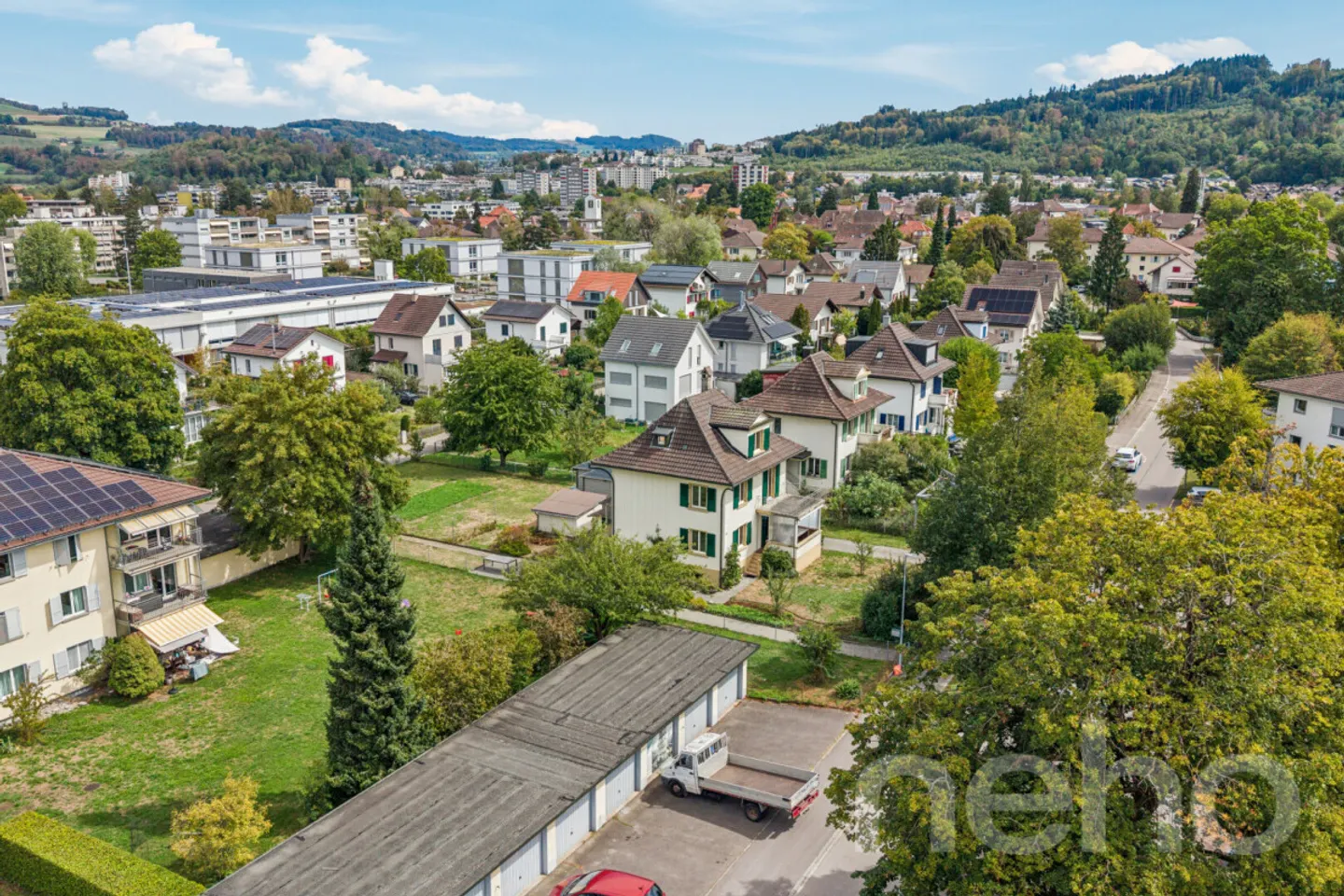 Maison individuelle à vendre - Photo 1 sur 11