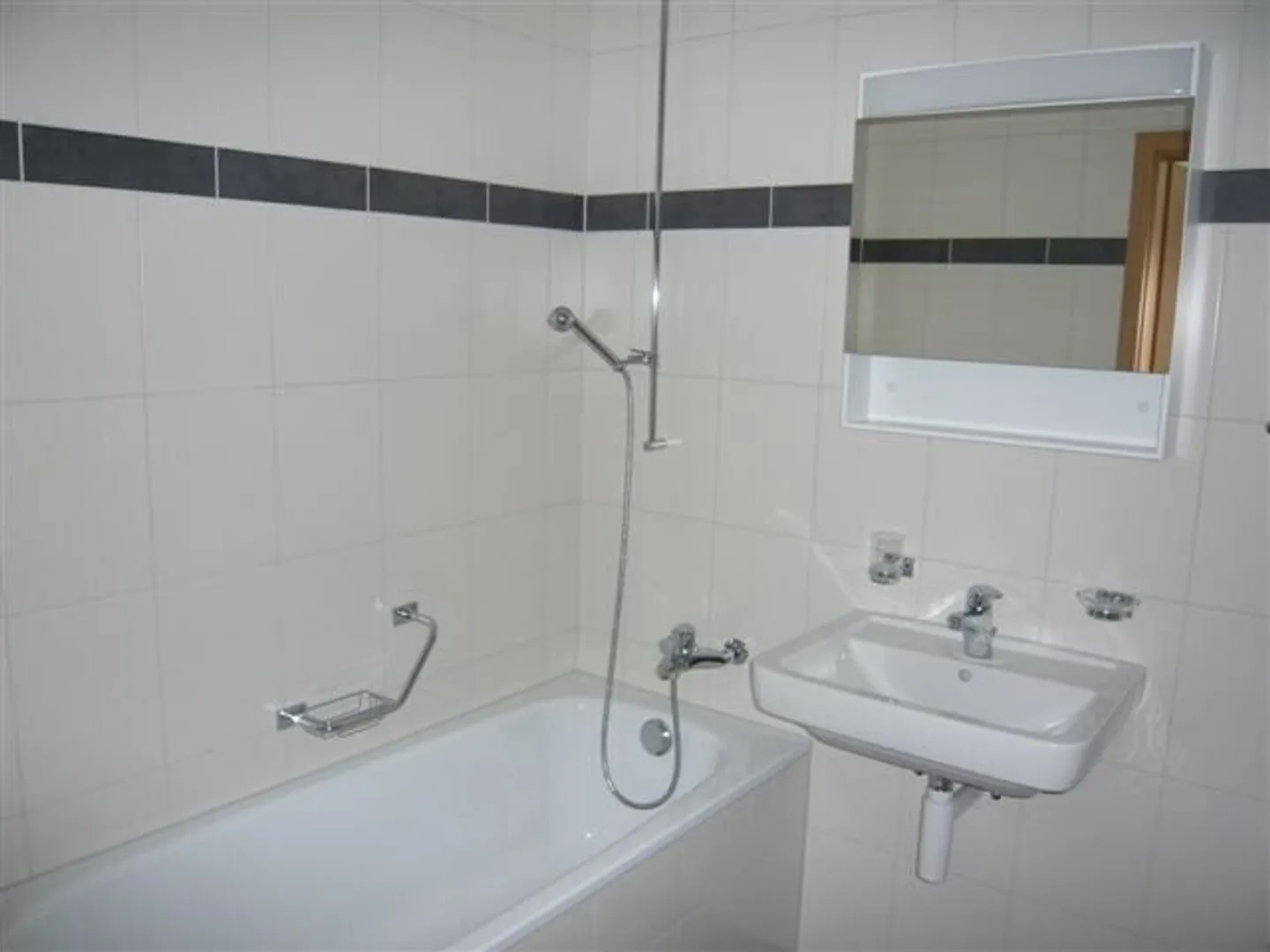 «SCHÖNE UNTERKUNFT» - Foto 2 von 6